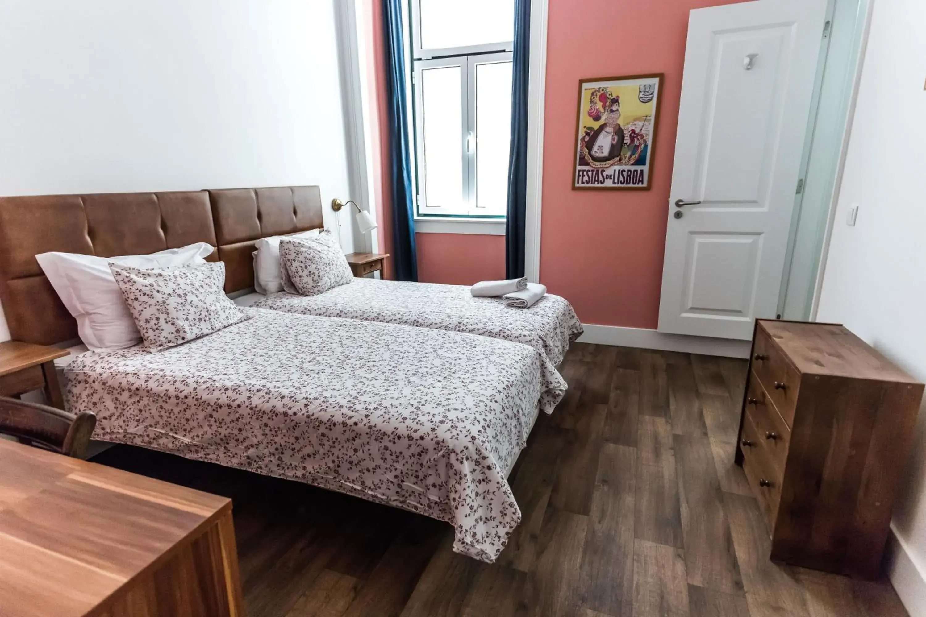 Standard Twin Room in Home Lisbon Hostel Standard Twin Room in Home Lisbon Hostel