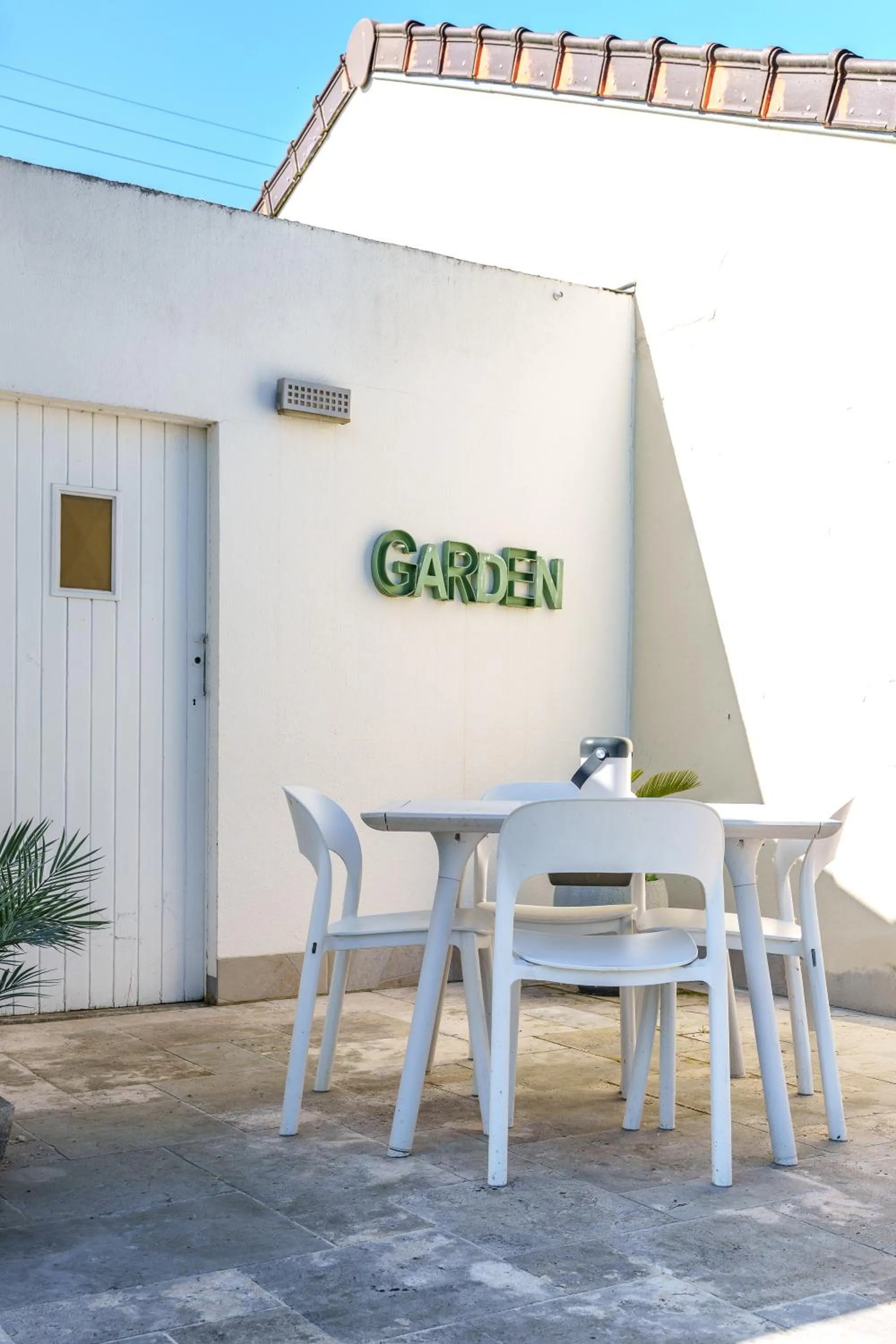 Patio in La Villa Pop