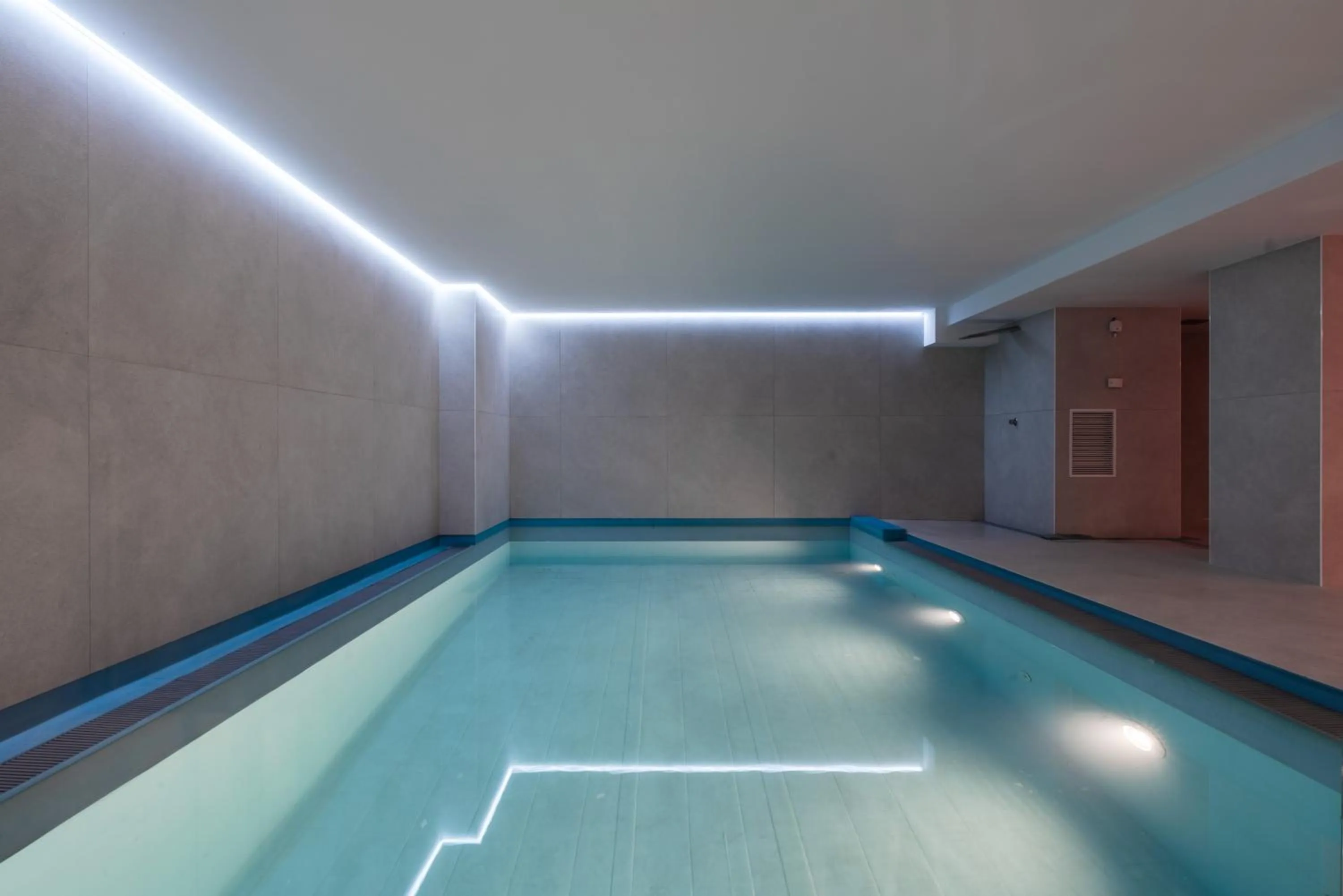 Spa and wellness centre/facilities in Suites Plaza Hotel & Wellness