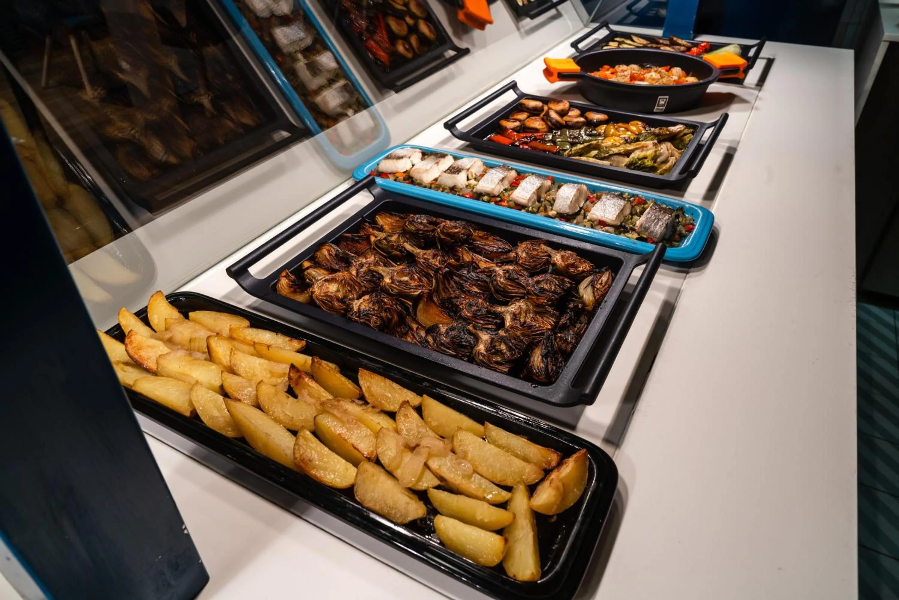 Restaurant/places to eat in Suites Plaza Hotel & Wellness