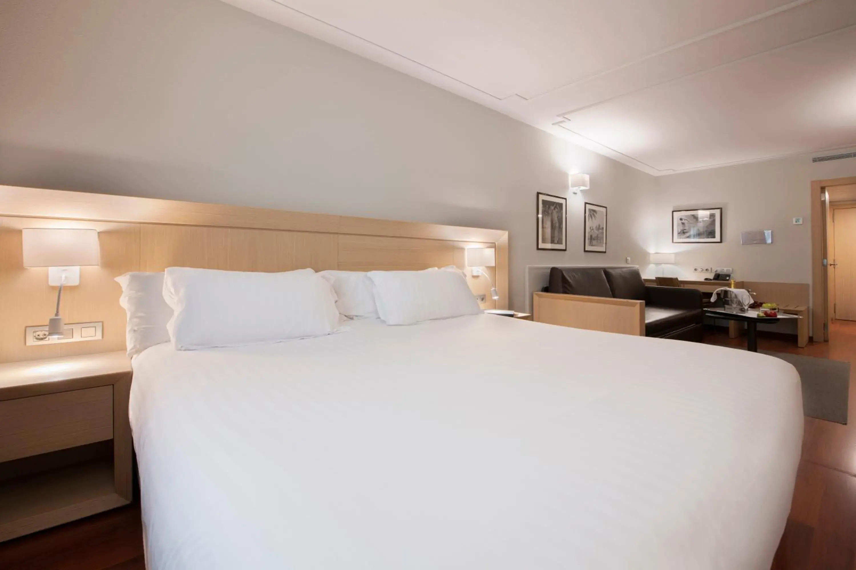 Bed in Suites Plaza Hotel & Wellness Bed in Suites Plaza Hotel & Wellness