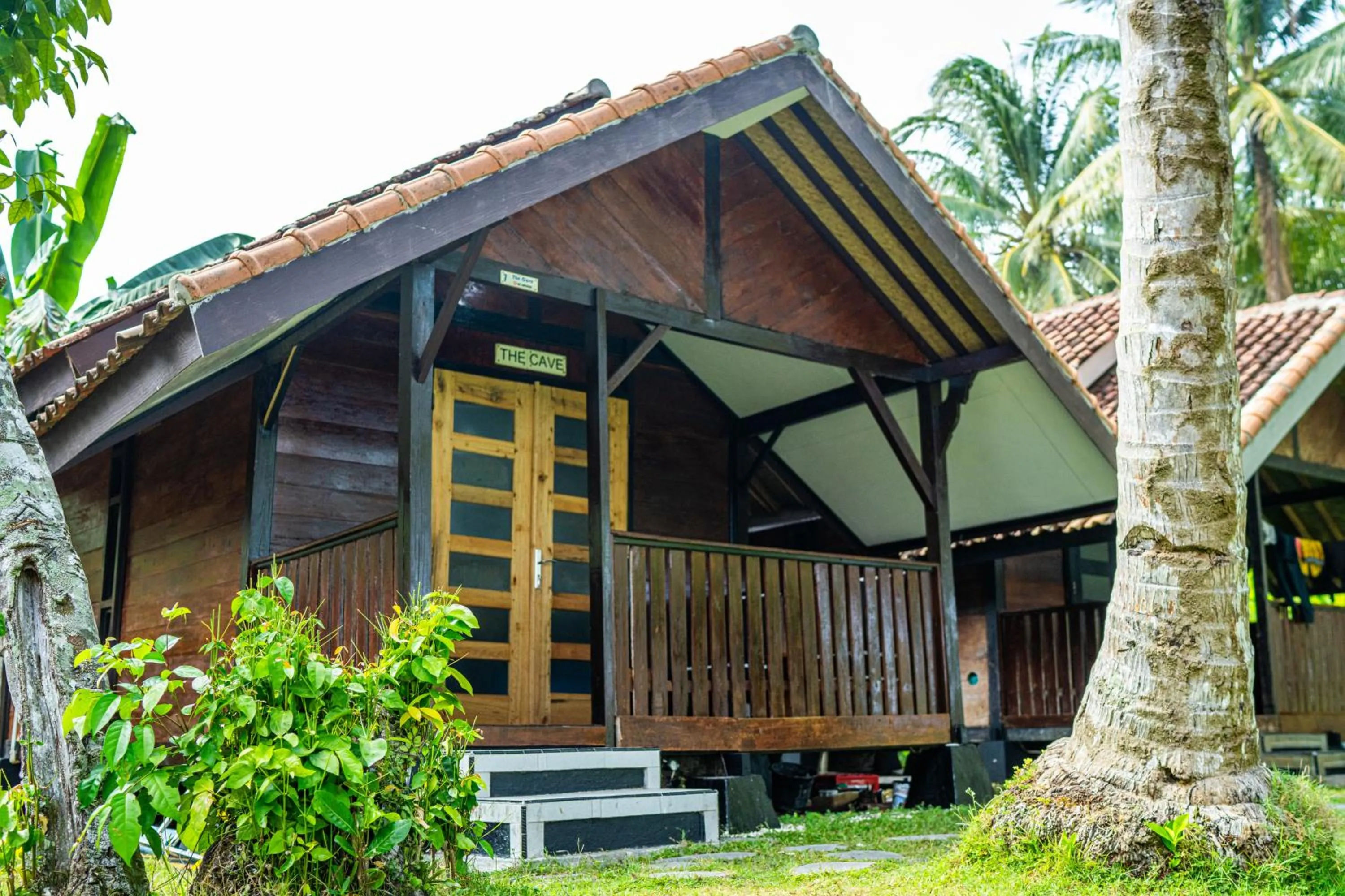 Property building in Sumatra Surf Resort