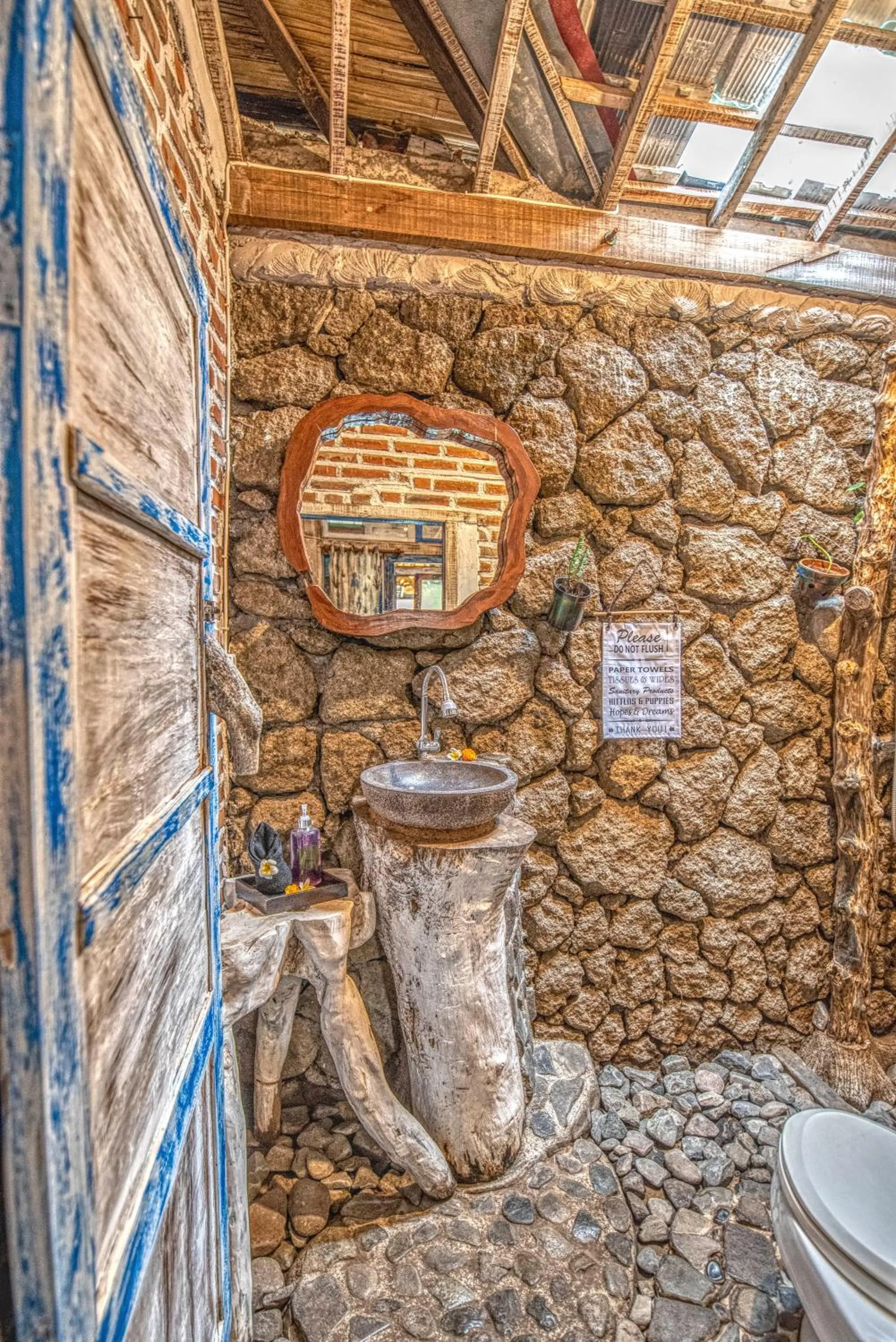 Bathroom in Santhiku Hotel & SPA