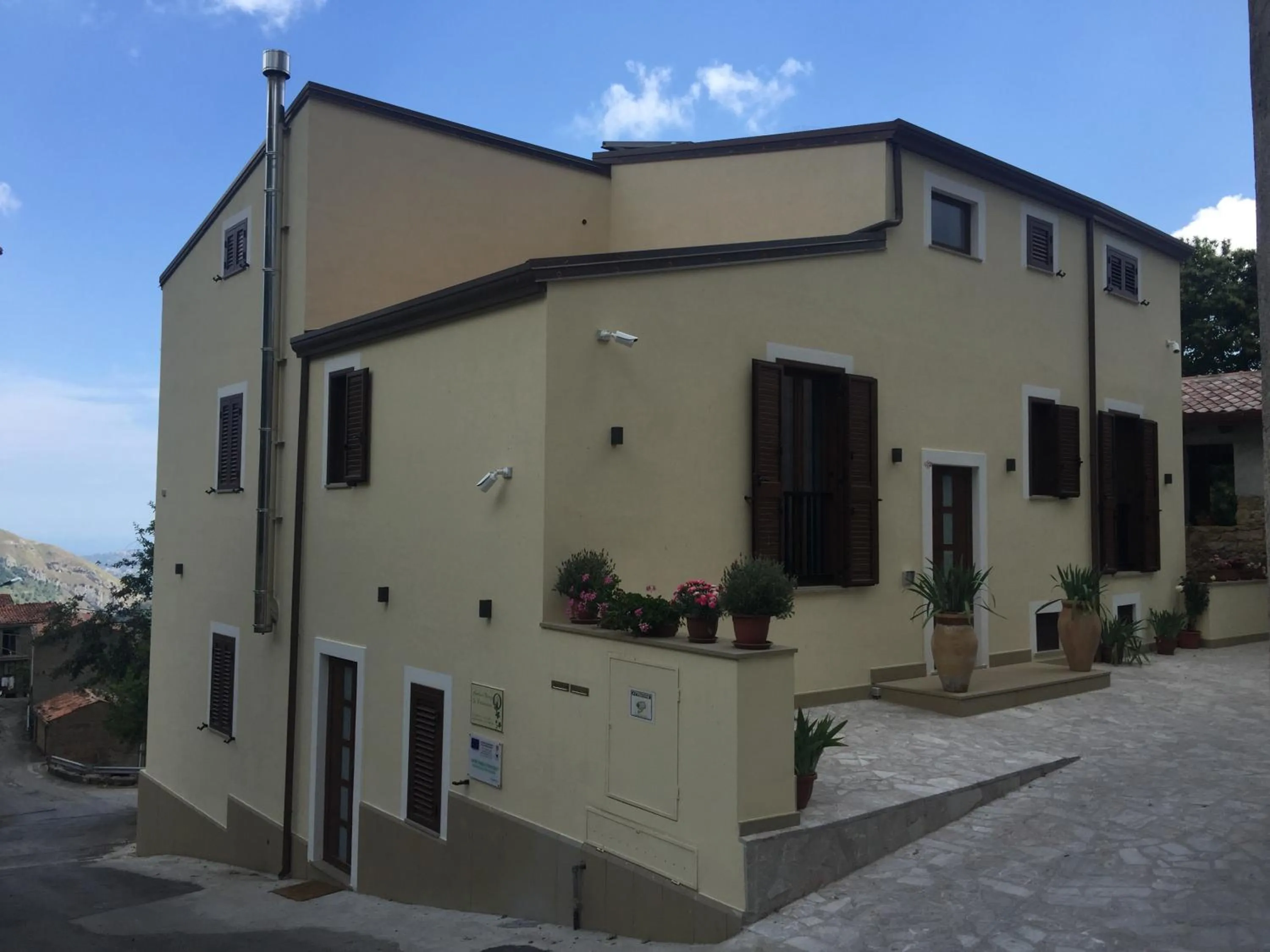 Facade/entrance in Antico Borgo San Francesco