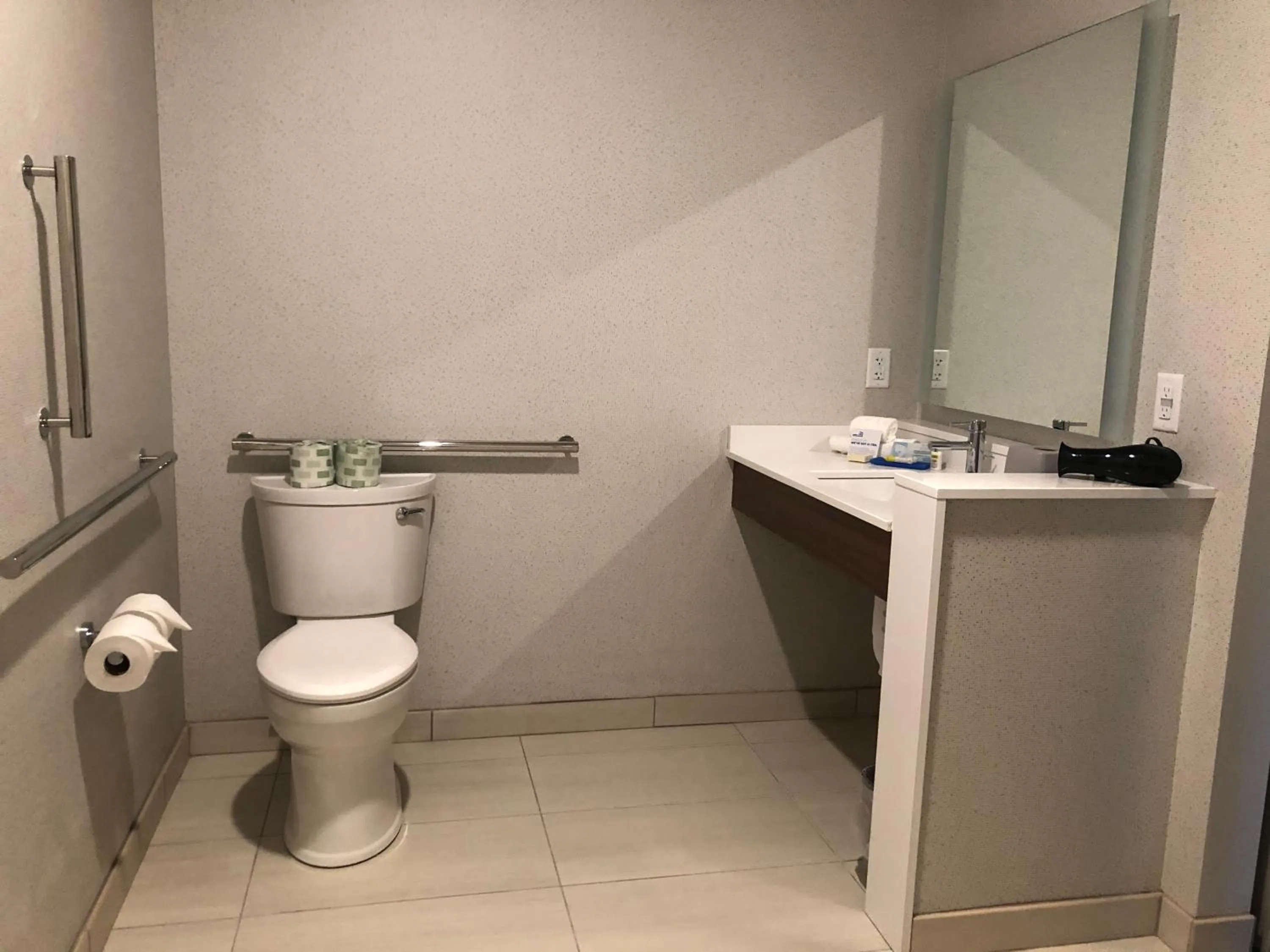 Bathroom in Holiday Inn Express & Suites Madison by IHG