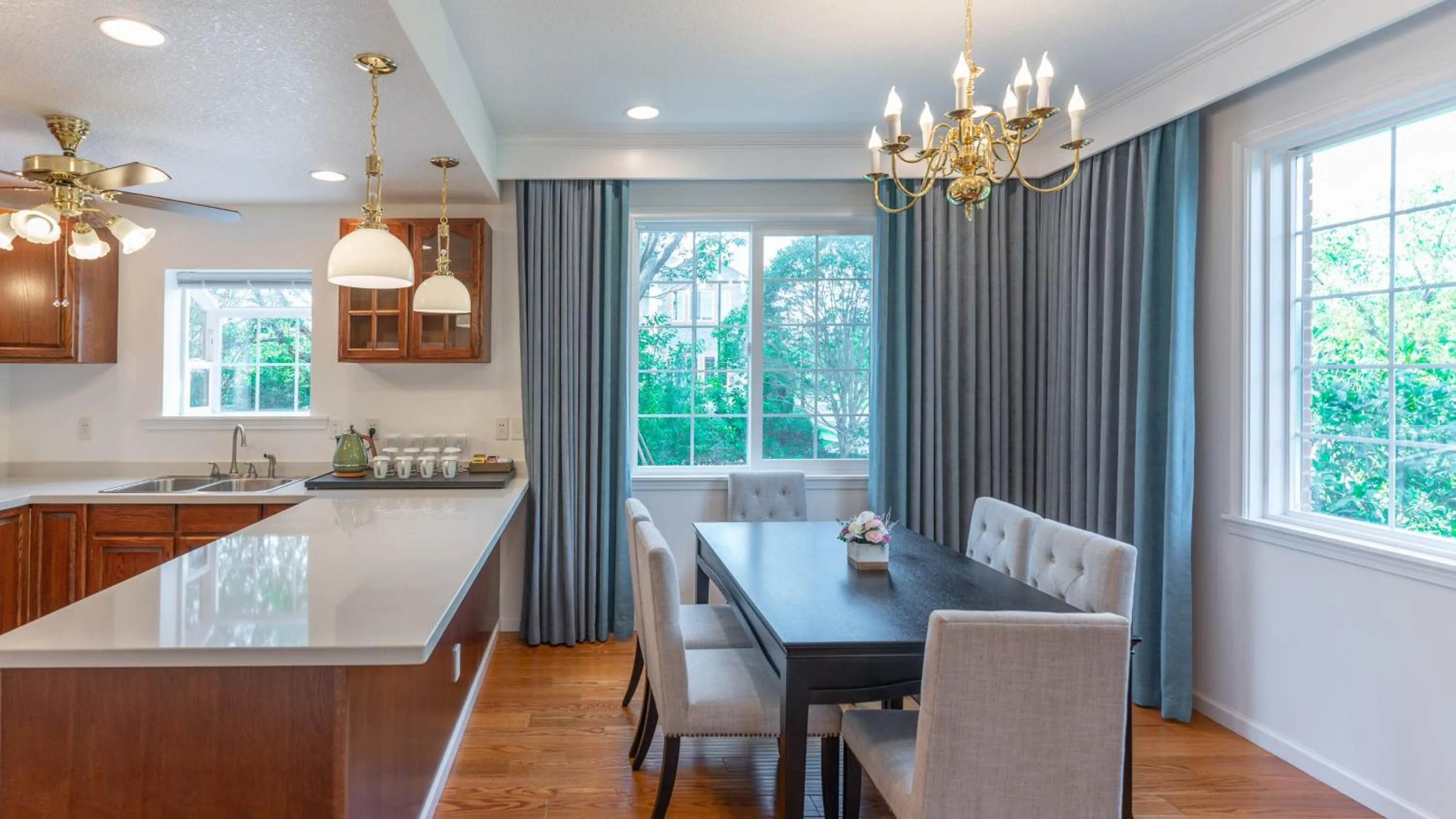 Photo of the whole room in InterContinental Nantong by IHG-Best view of yangtze