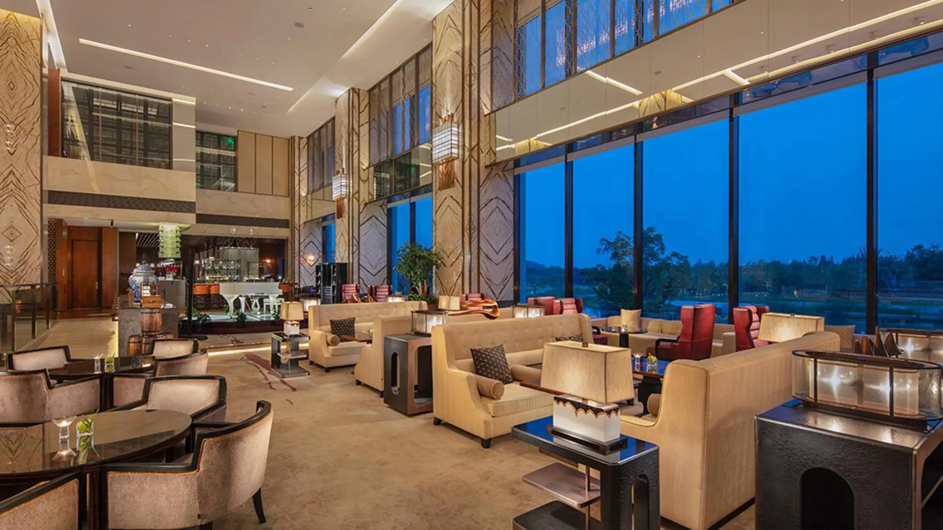 Property building in InterContinental Nantong by IHG-Best view of yangtze Property building in InterContinental Nantong by IHG-Best view of yangtze