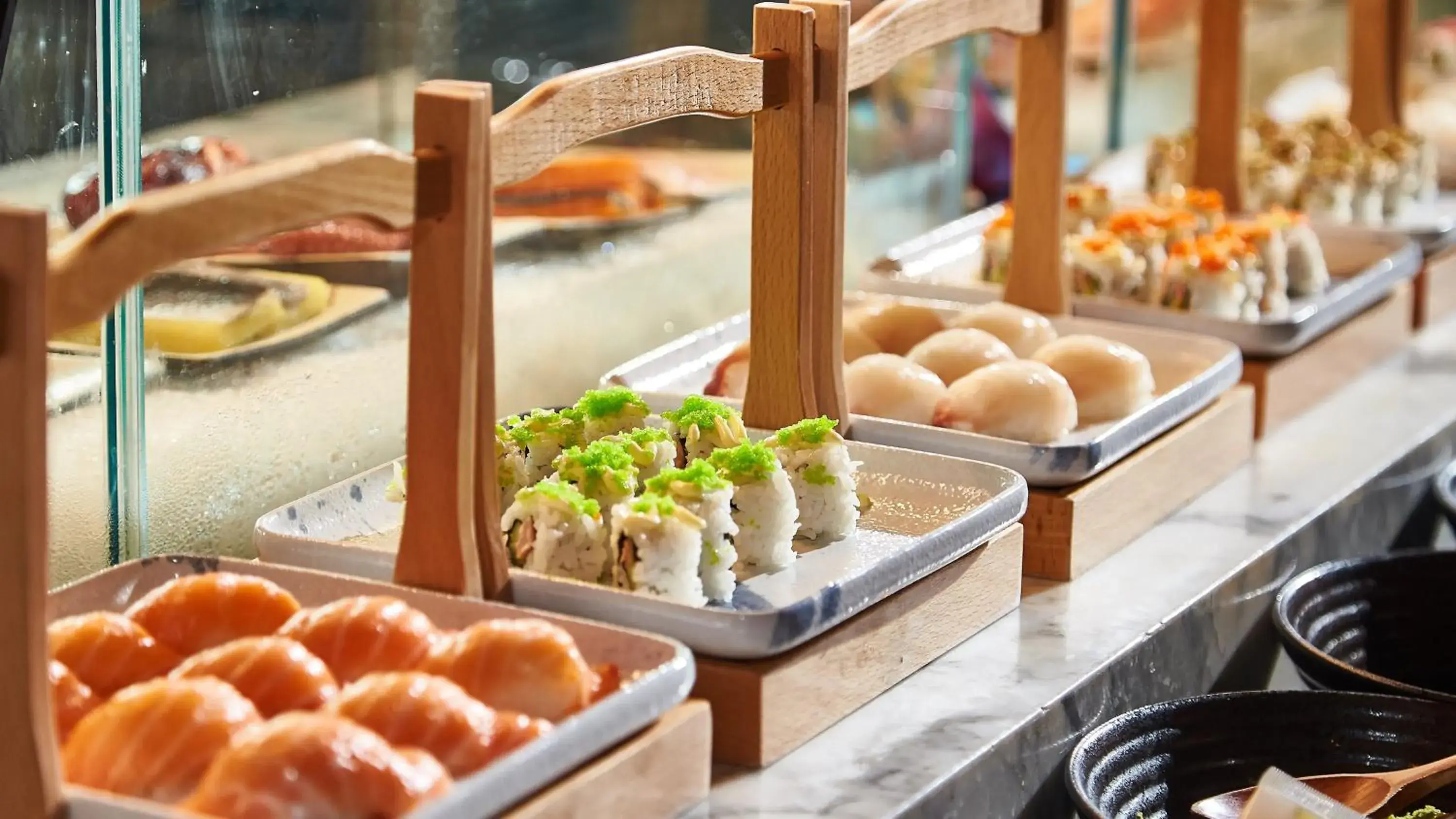 Restaurant/places to eat in InterContinental Nantong by IHG-Best view of yangtze Restaurant/places to eat in InterContinental Nantong by IHG-Best view of yangtze