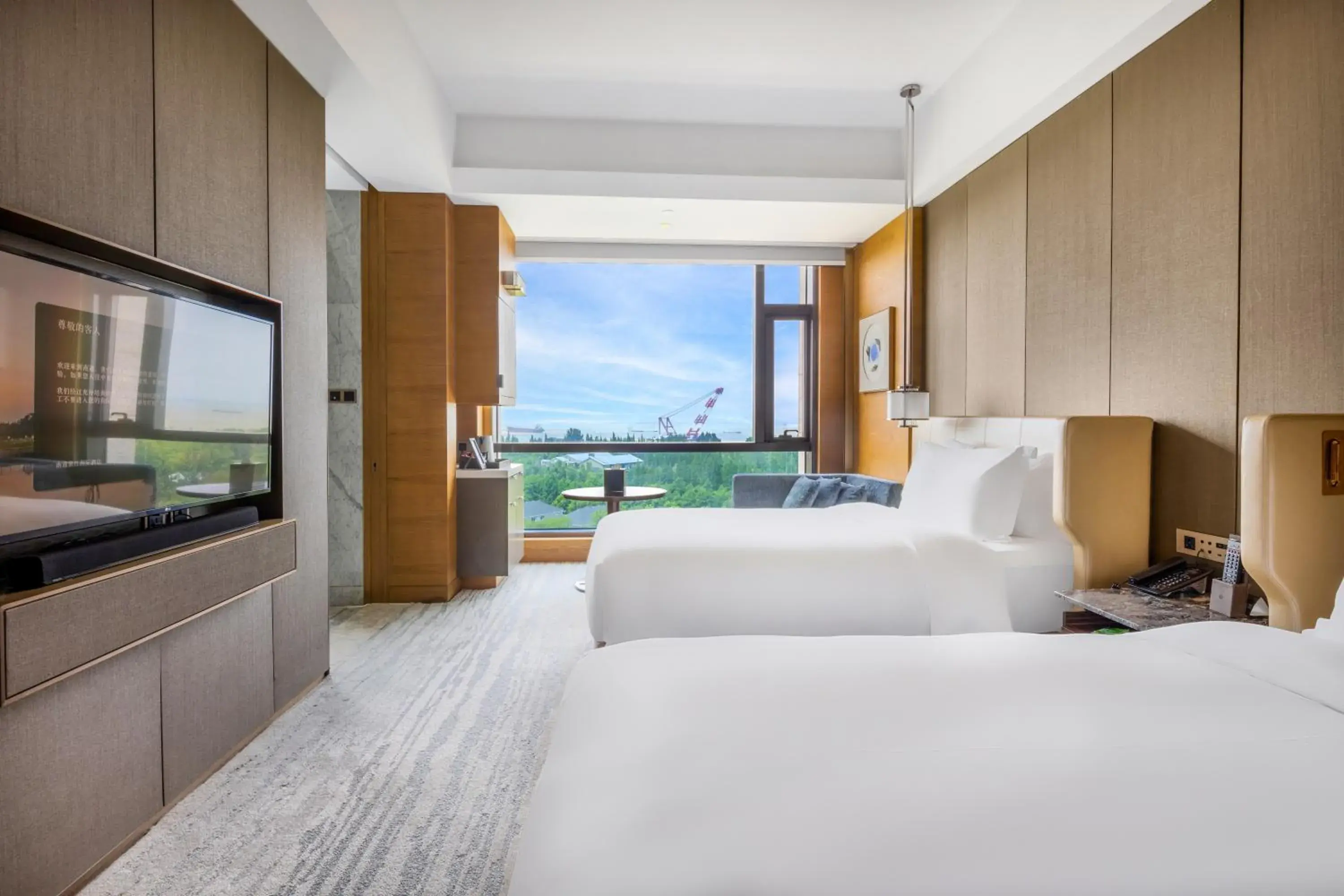 Bedroom, Bed in InterContinental Nantong by IHG-Best view of yangtze Bedroom, Bed in InterContinental Nantong by IHG-Best view of yangtze