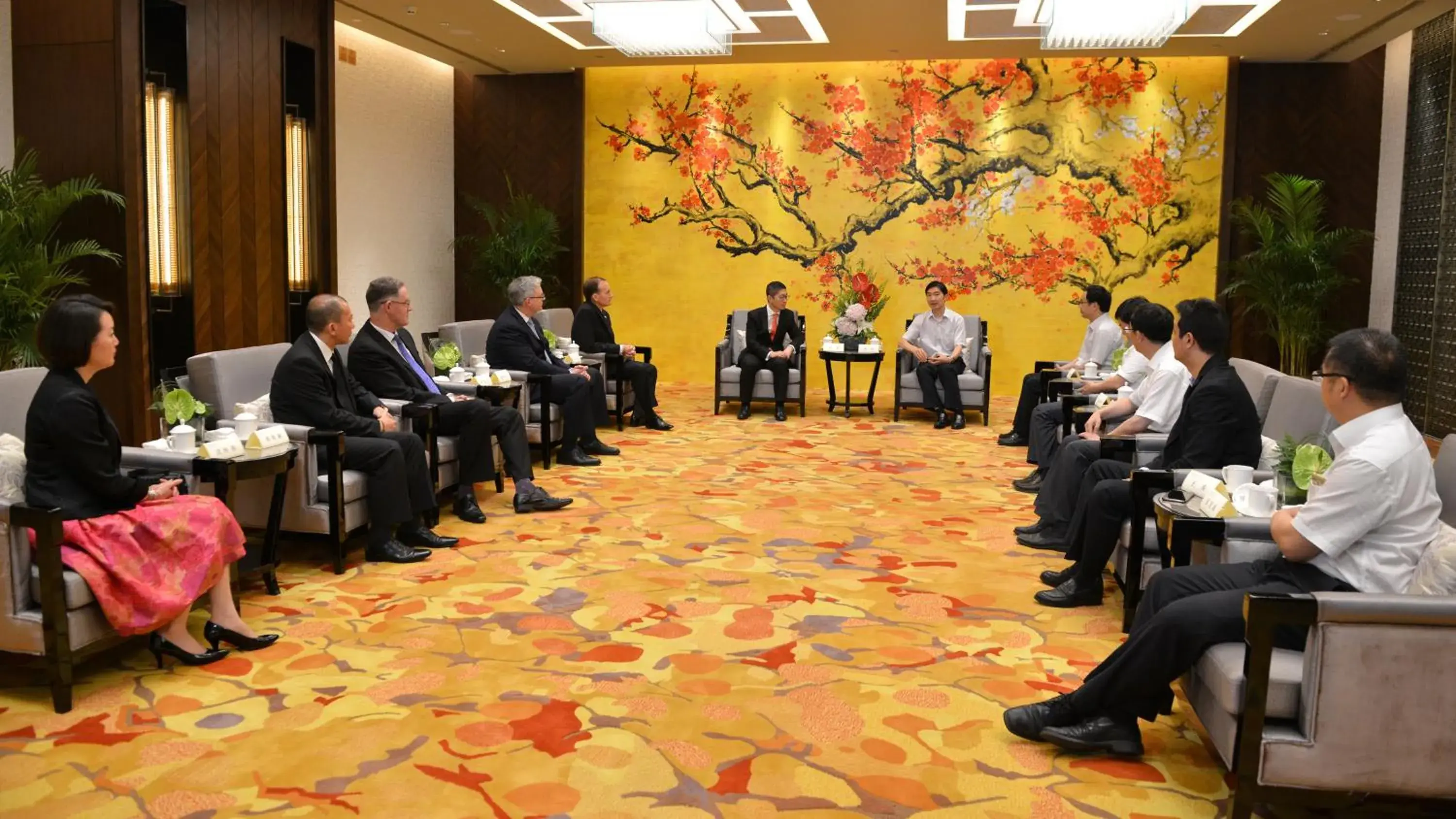 Meeting/conference room in InterContinental Nantong by IHG-Best view of yangtze Meeting/conference room in InterContinental Nantong by IHG-Best view of yangtze