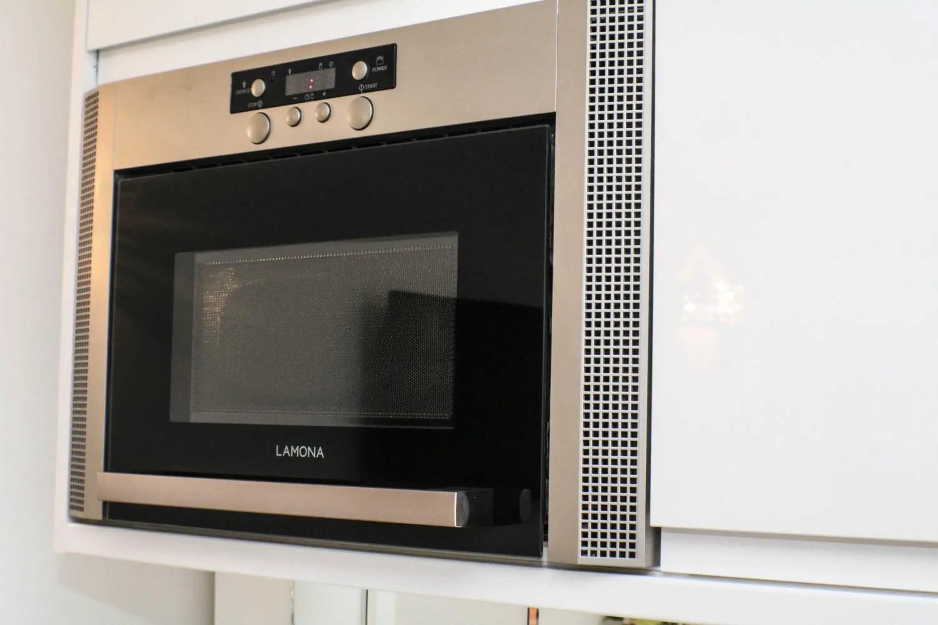 Property building in Edinburgh Castle Apartments Property building in Edinburgh Castle Apartments