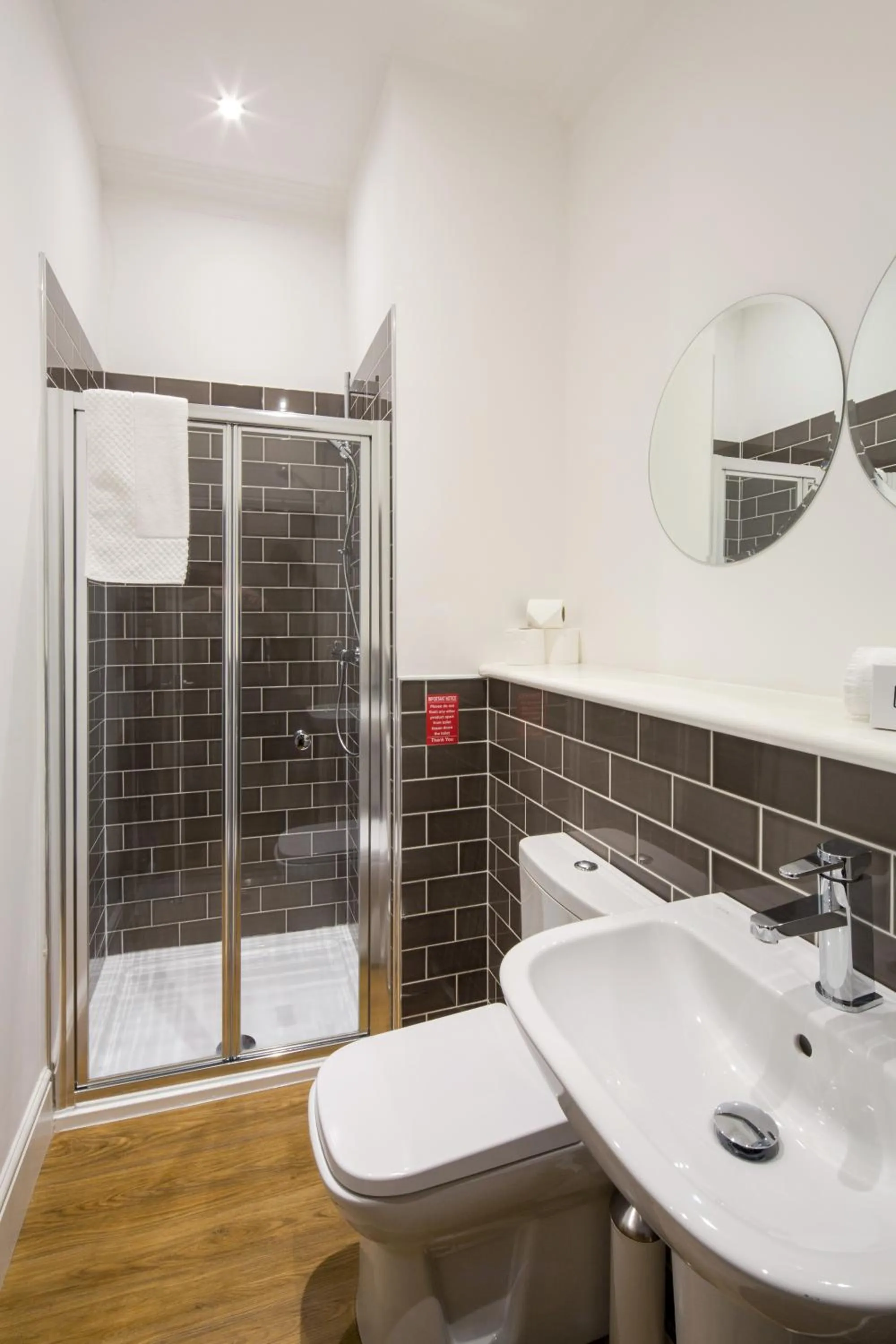 Bathroom in Edinburgh Castle Apartments