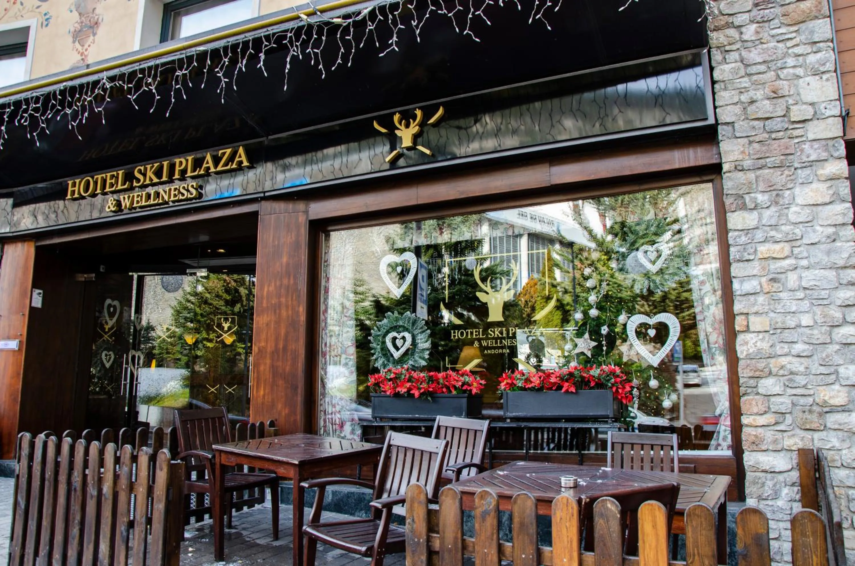 Facade/entrance in Ski Plaza Hotel & Wellness