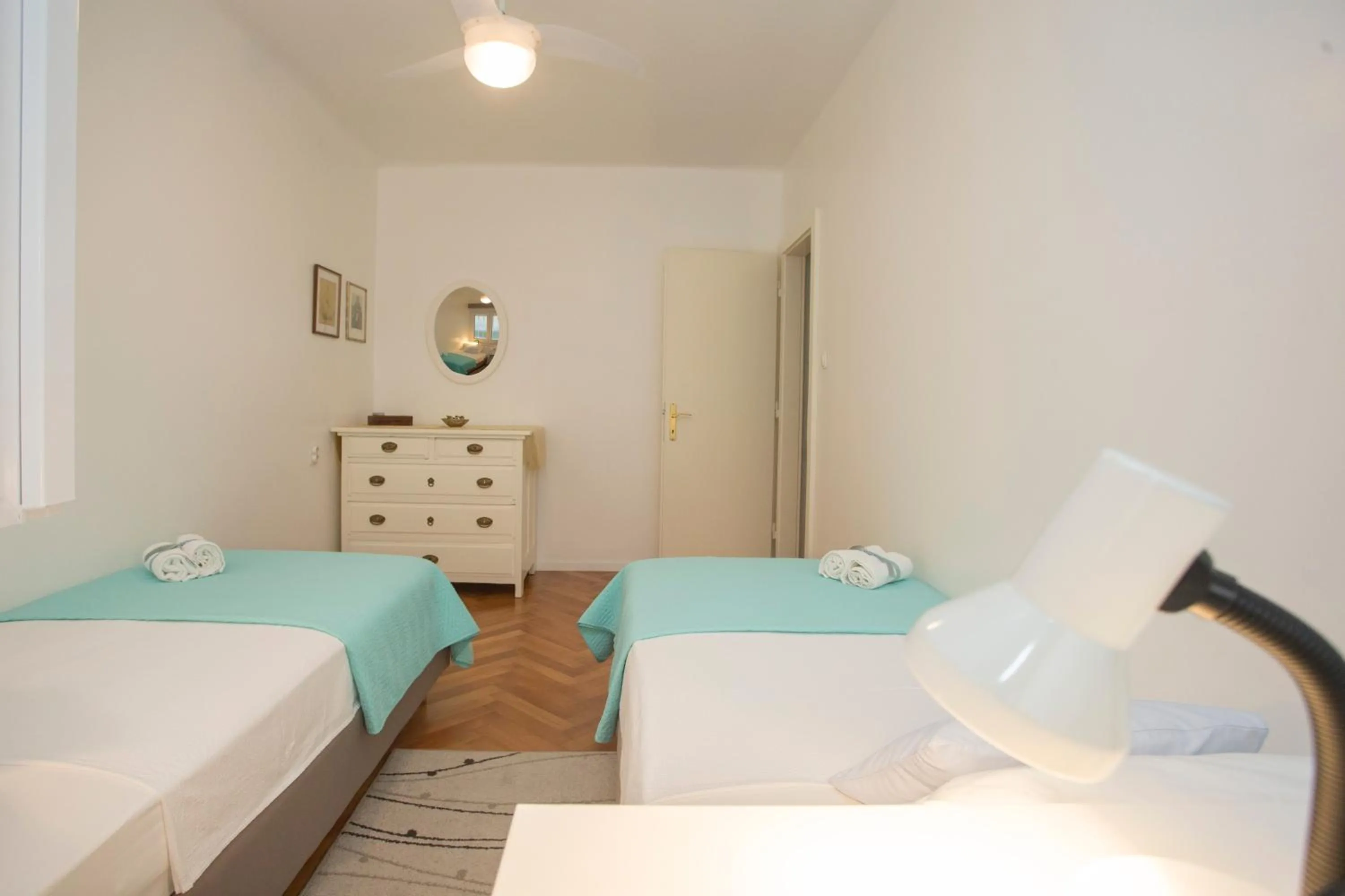 Bedroom, Bed in Apartment Sugar Flat