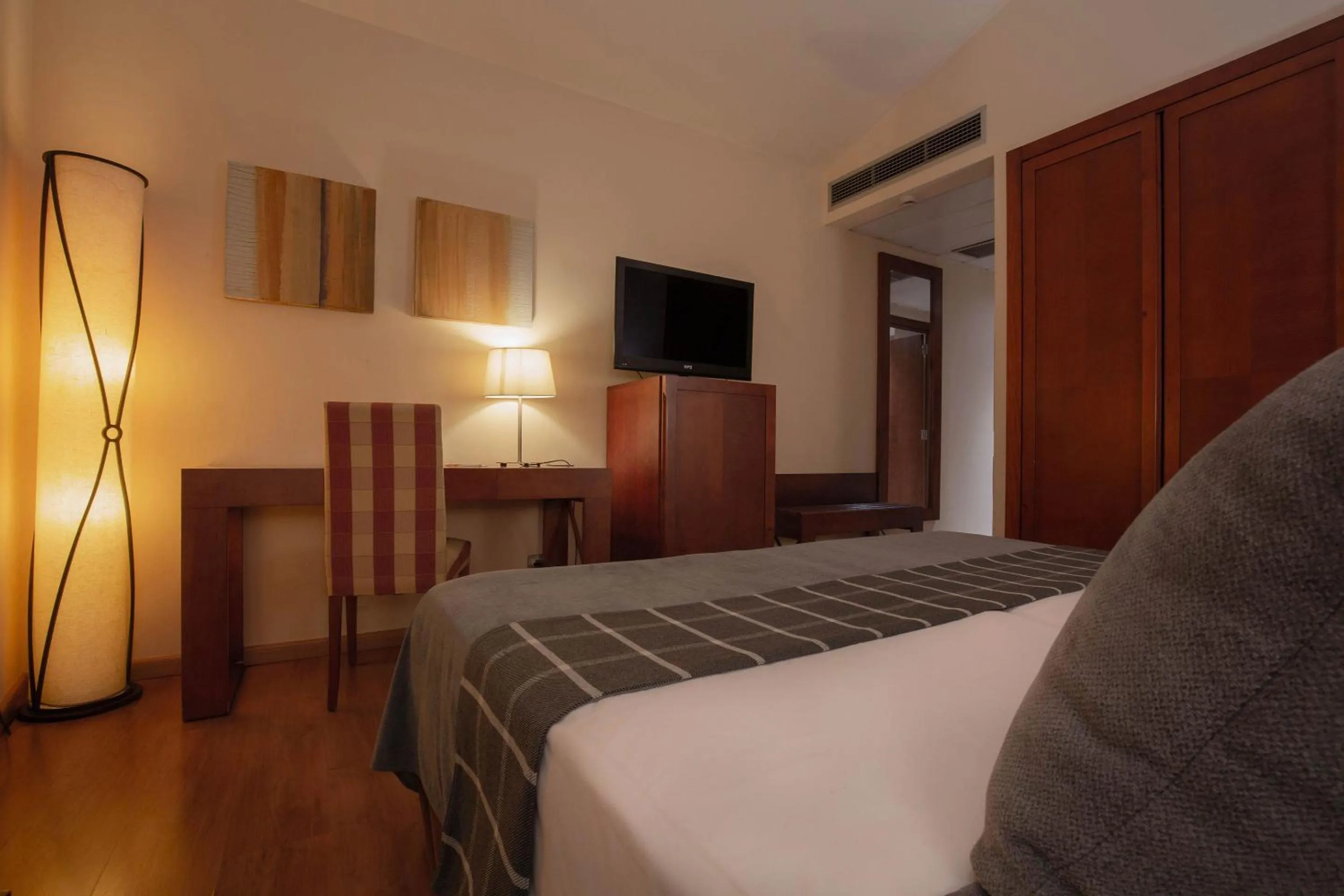 Bedroom, Bed in Hotel Màgic Andorra by Nexta