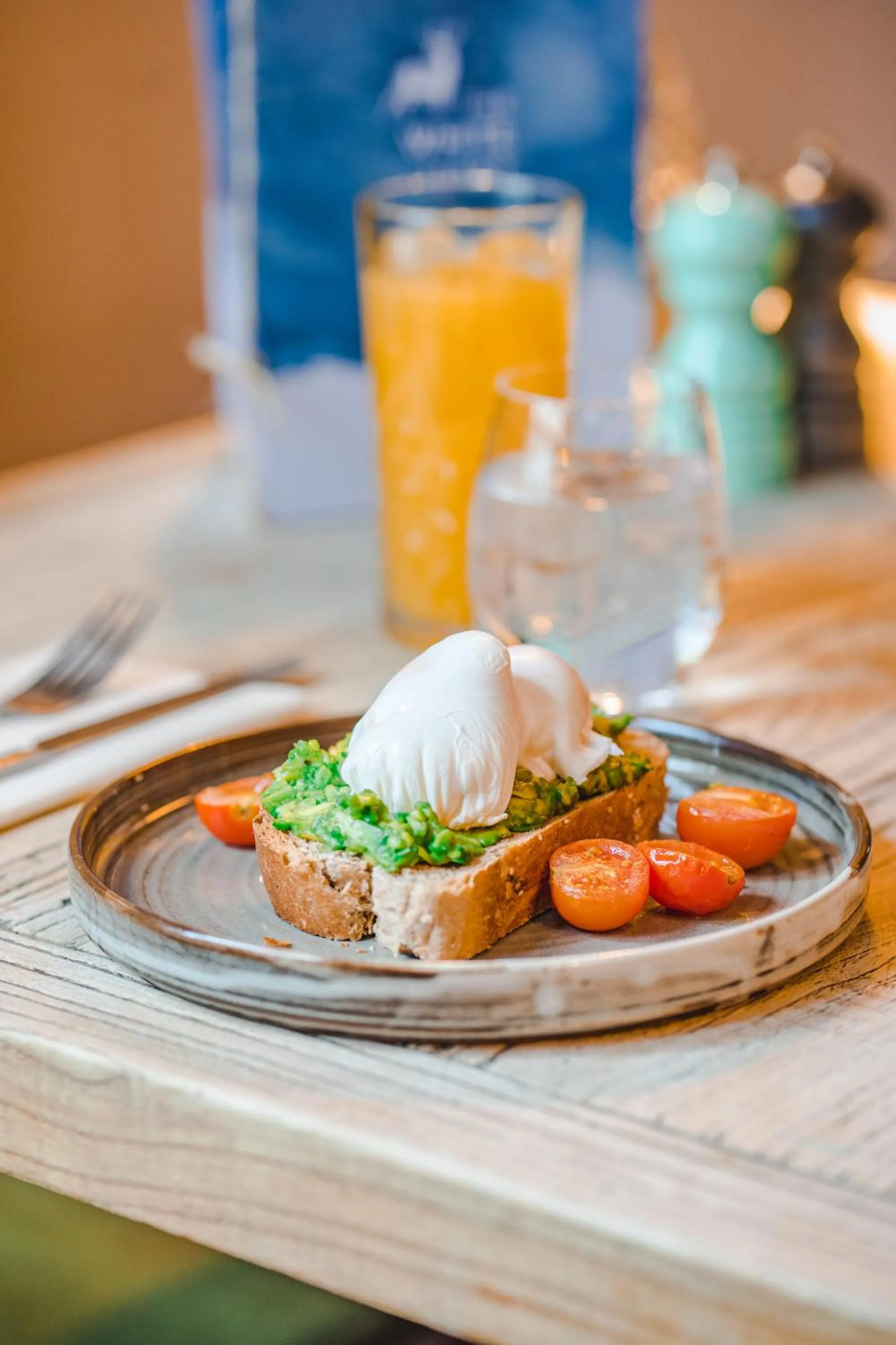 Breakfast in The Old Mill