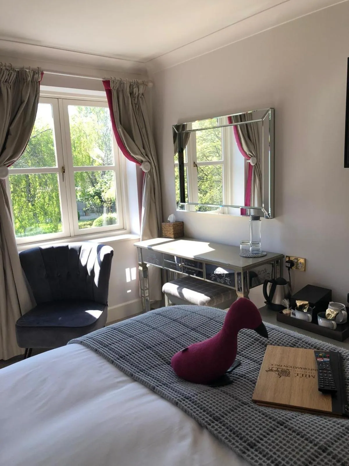 Bedroom, Bed in The Old Mill