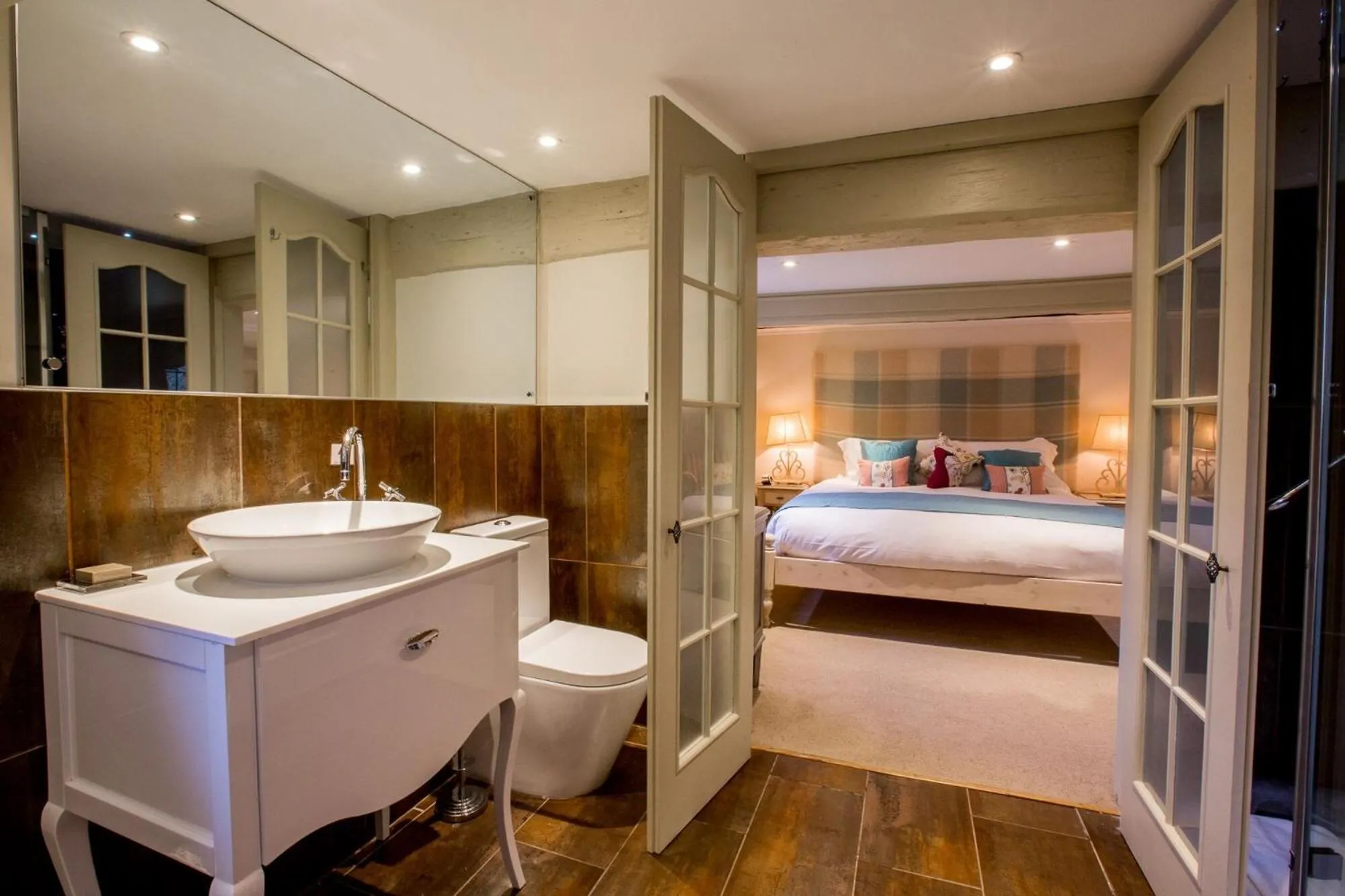 Bedroom, Bed in The Old Mill