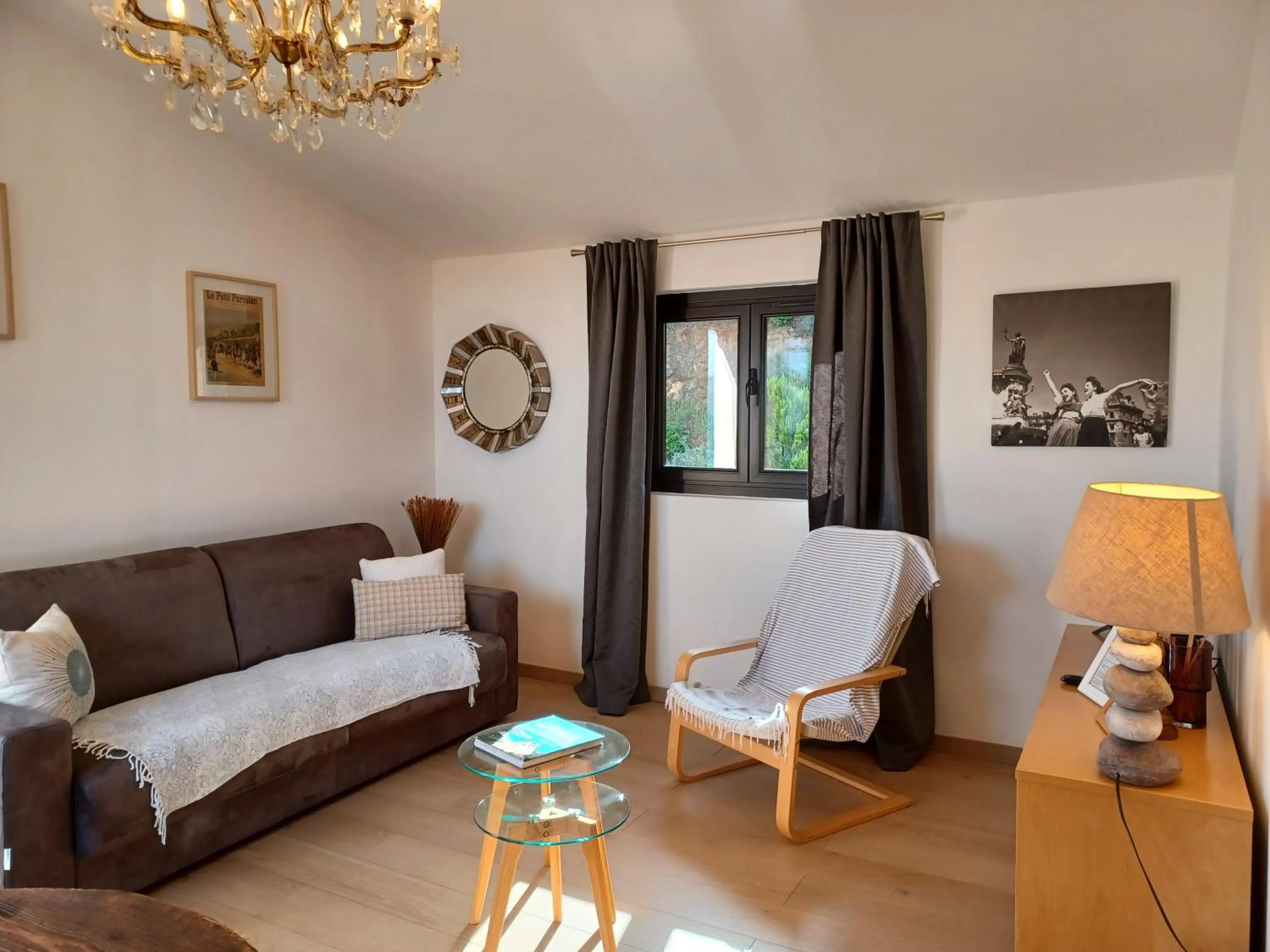 Living room, Bed in U Castellu, l' hôtel particulier