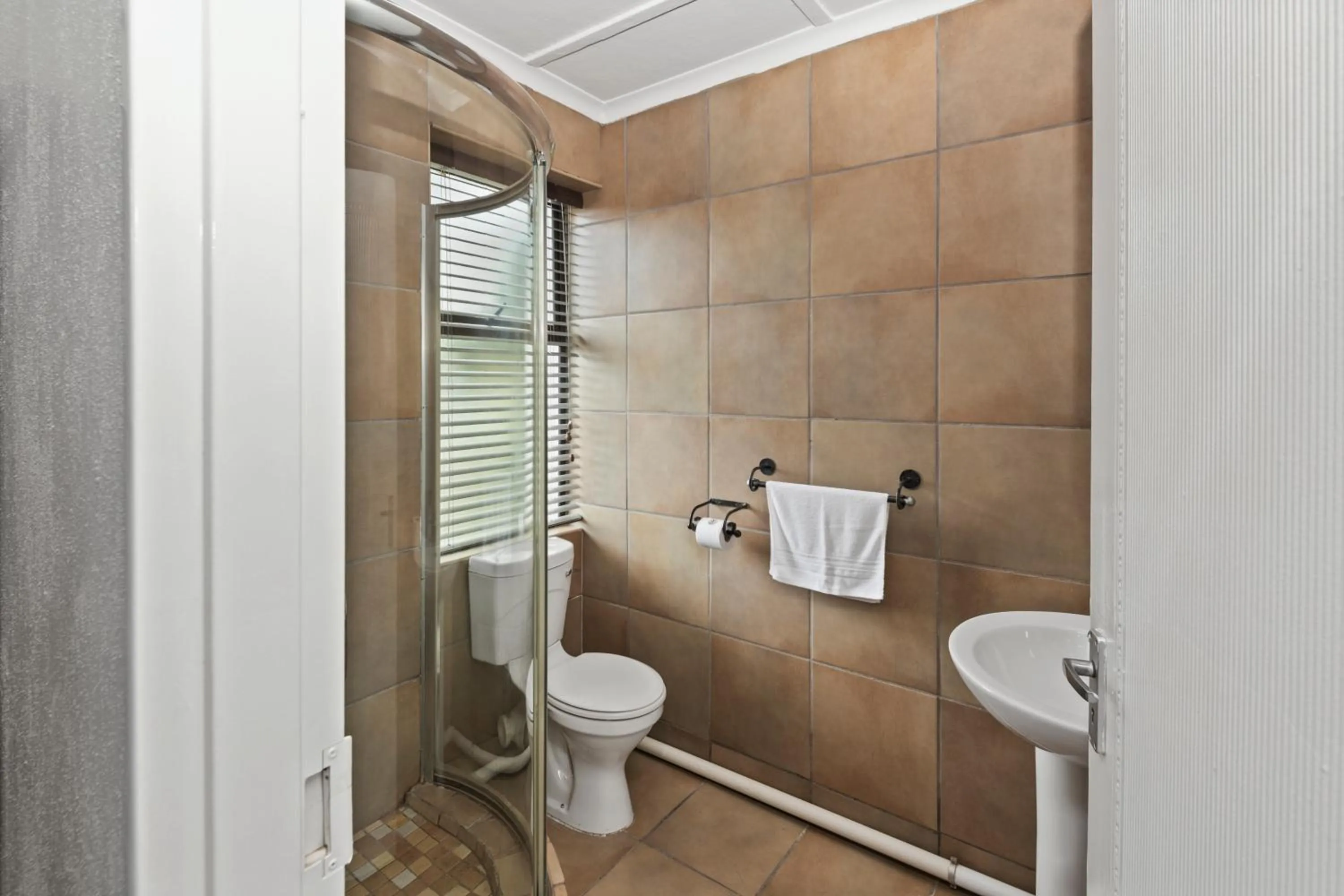 Shower in De Akker Guest House