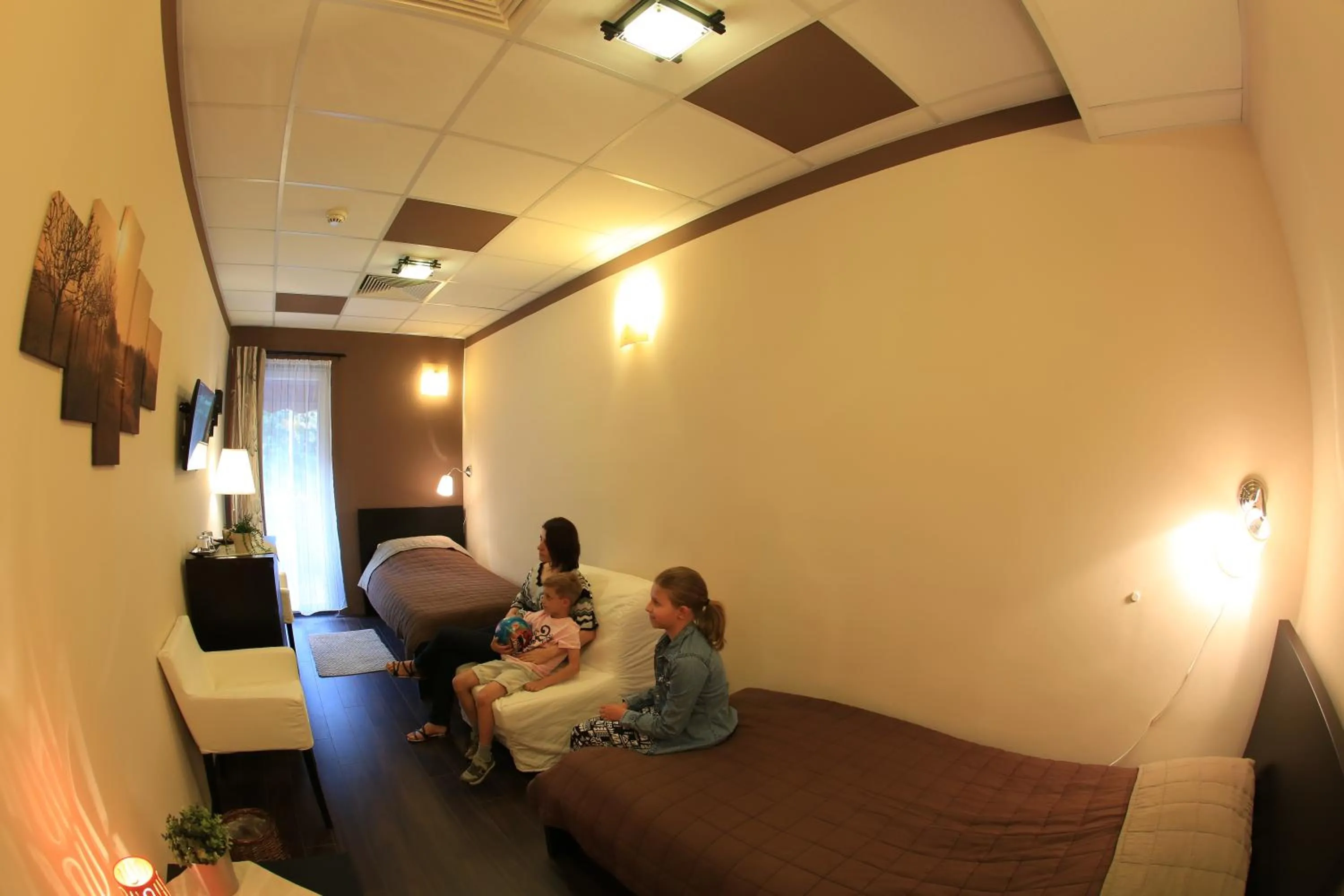 Family in Napraforgó Wellness Ház és Panzió