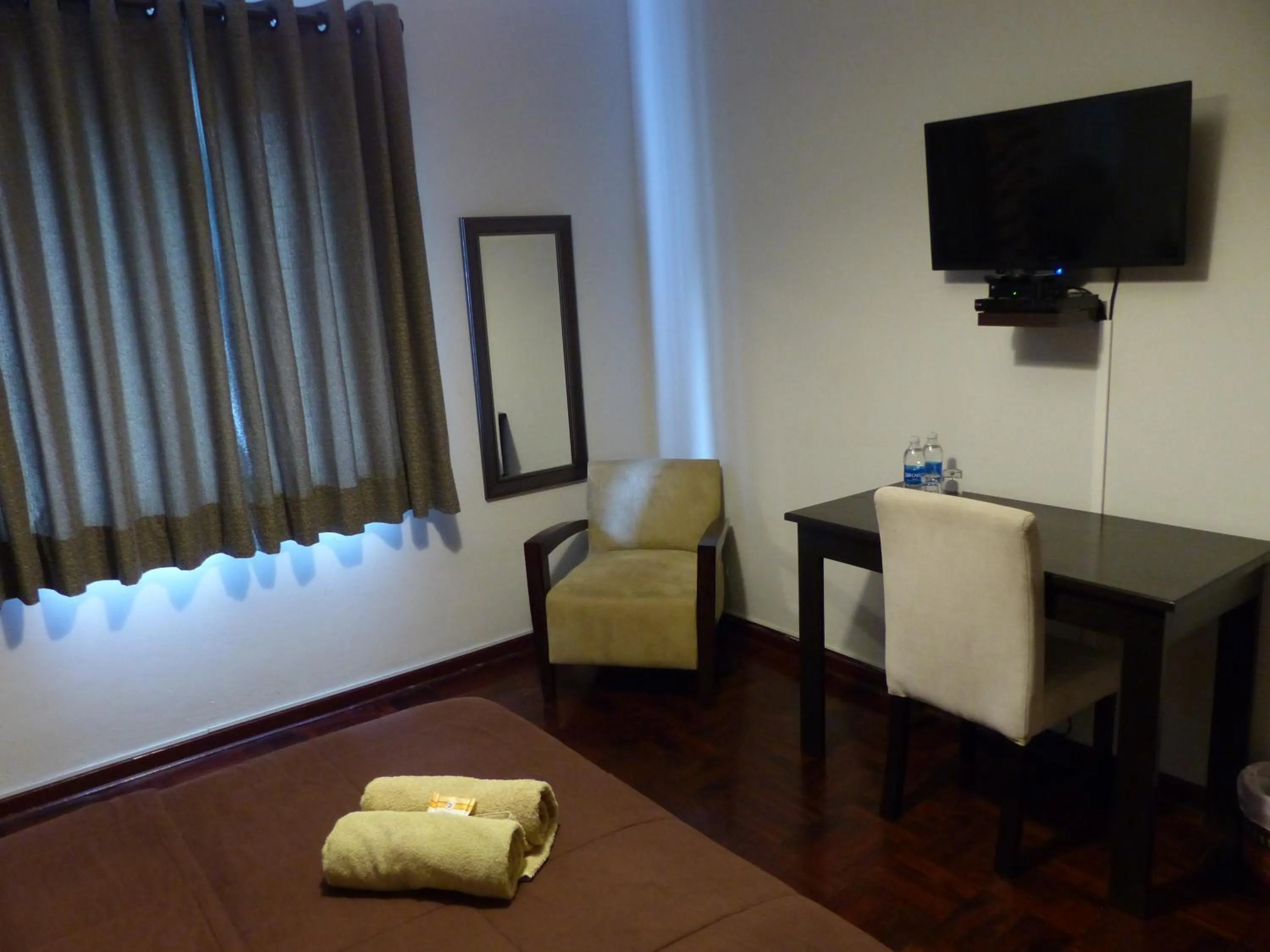 Bed in The Lighthouse Bed and Breakfast