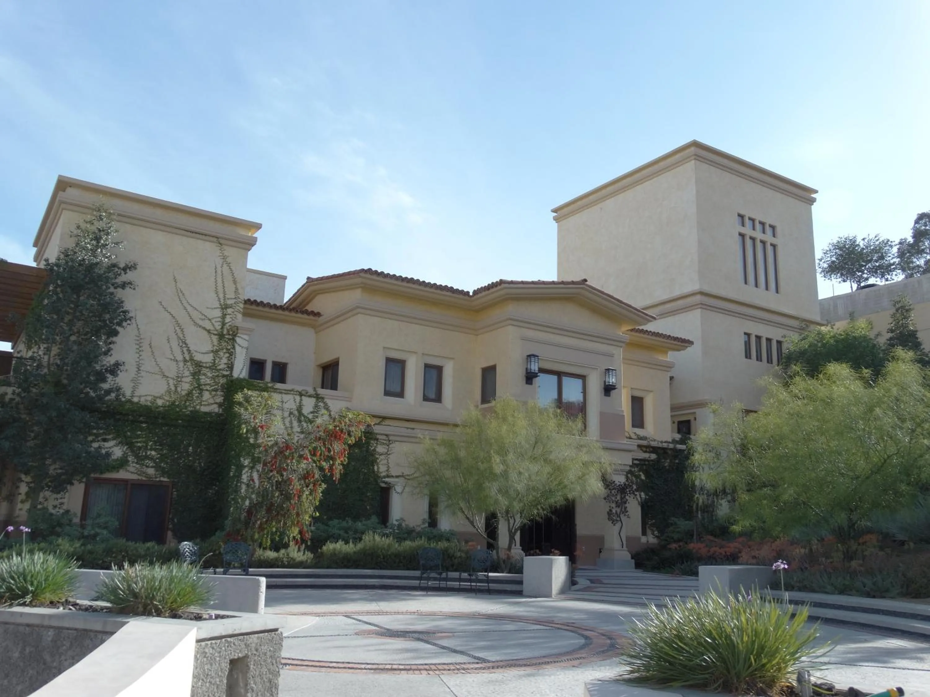 Property building in Santuario Diegueño