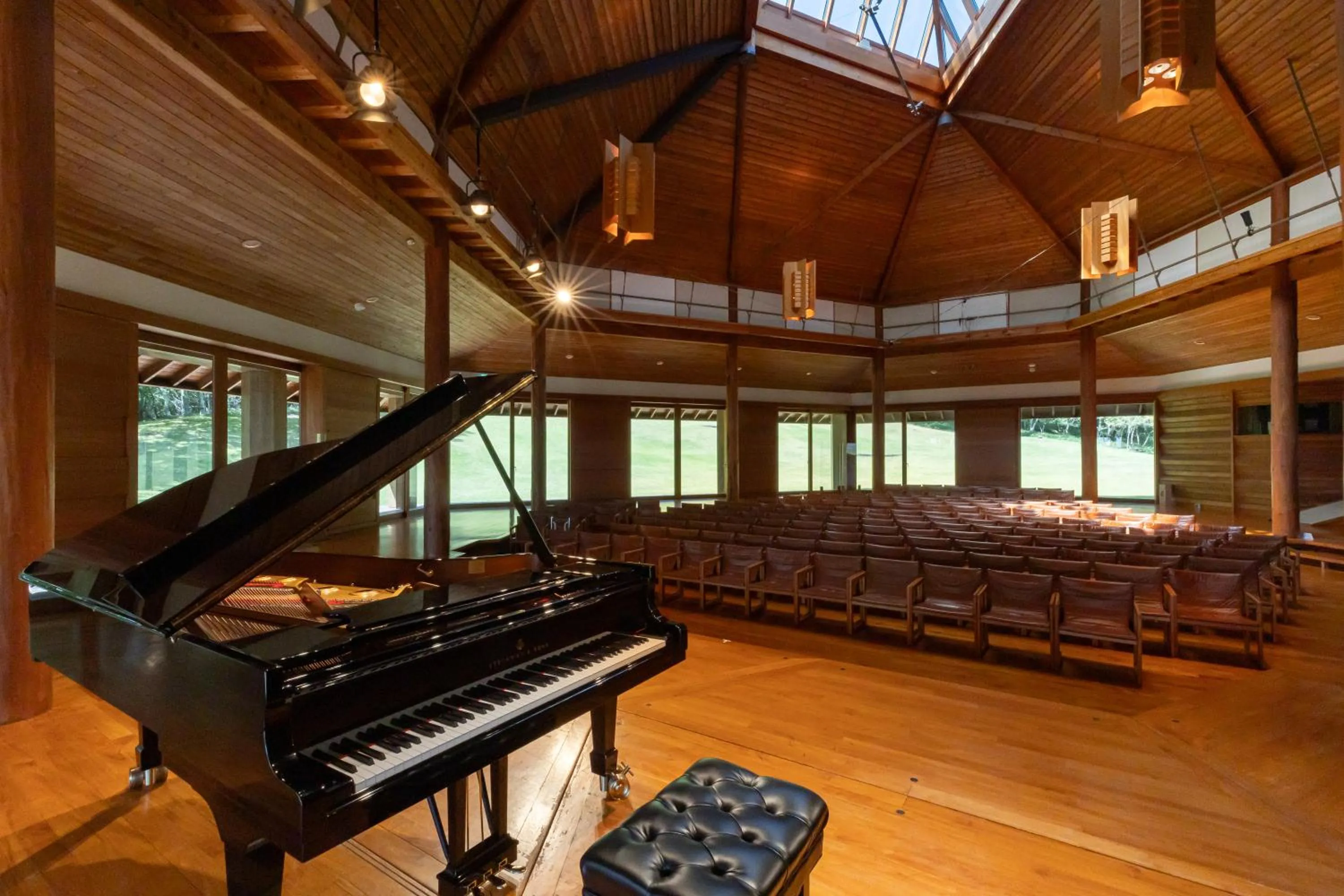 Area and facilities in Yatsugatake Kogen Lodge