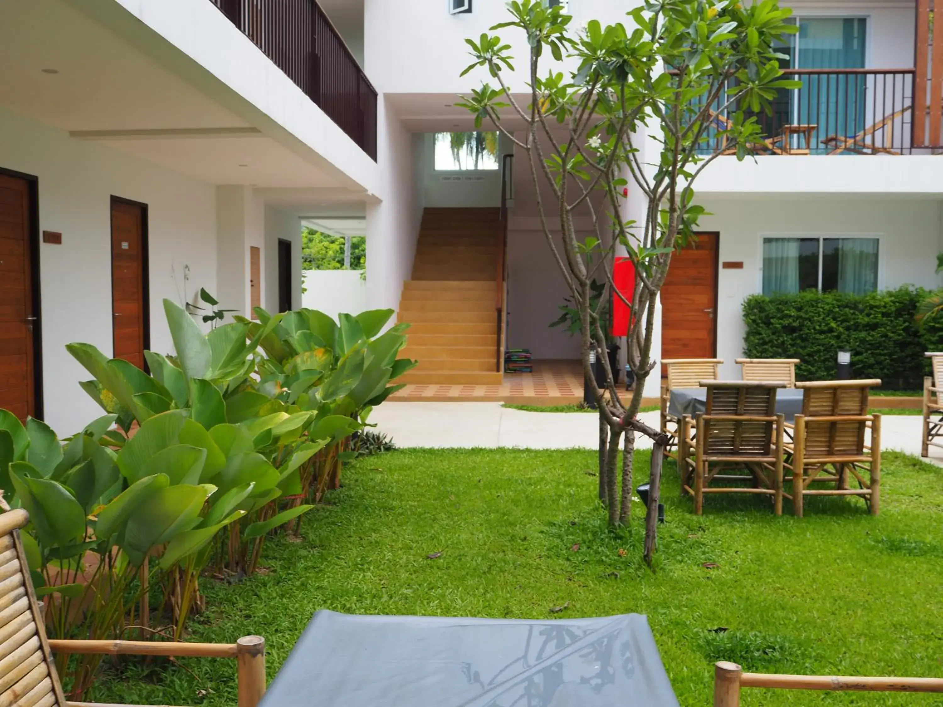 Garden view in Crystal Lamai Hotel Garden view in Crystal Lamai Hotel