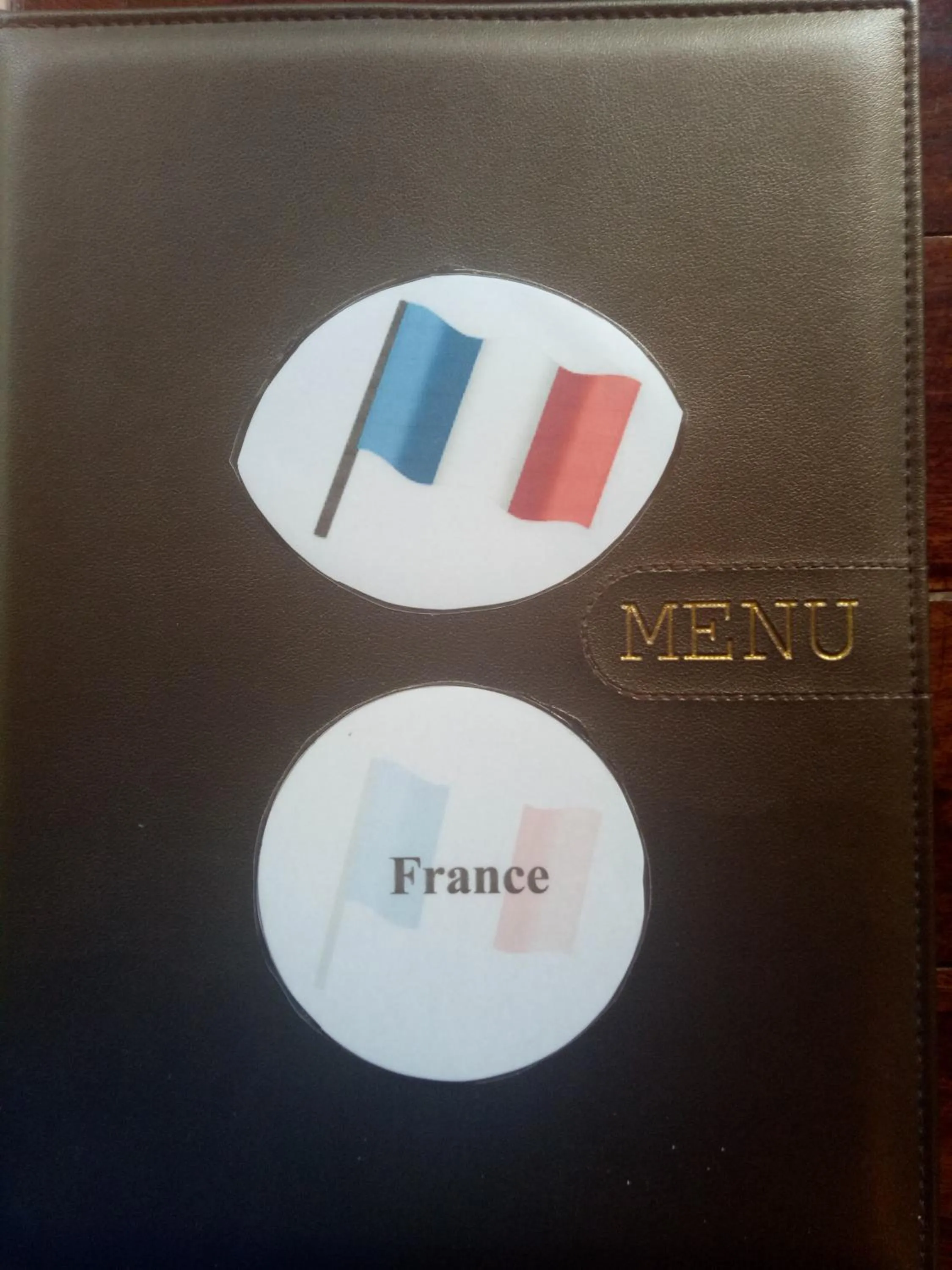 Restaurant/places to eat in Bee Nat Garden Resort