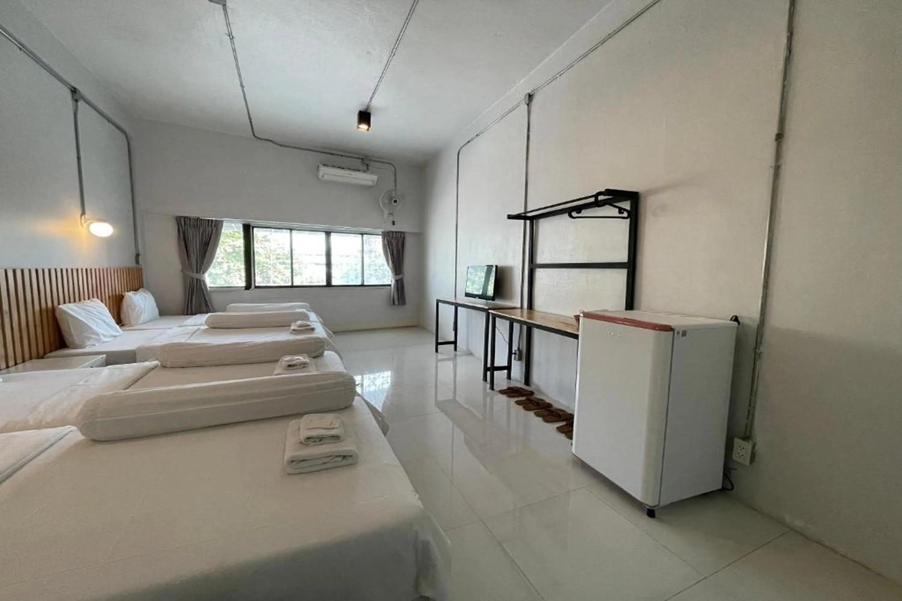 Bedroom, Bed in ASAYA House