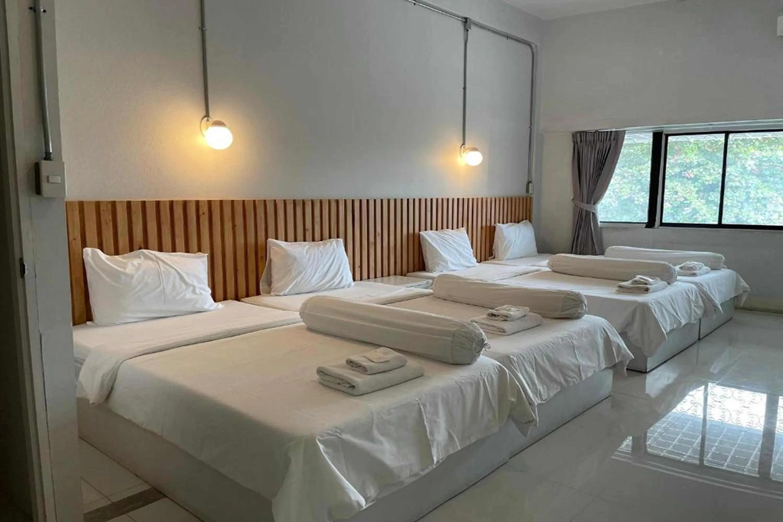 Bedroom, Bed in ASAYA House