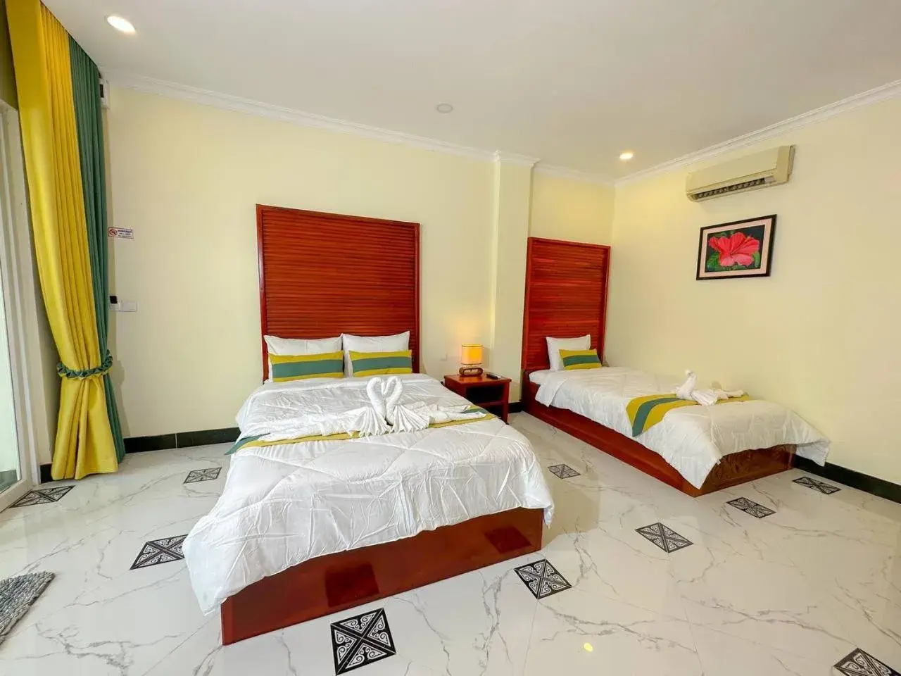 Twin Room with Terrace in Summer Resort Twin Room with Terrace in Summer Resort