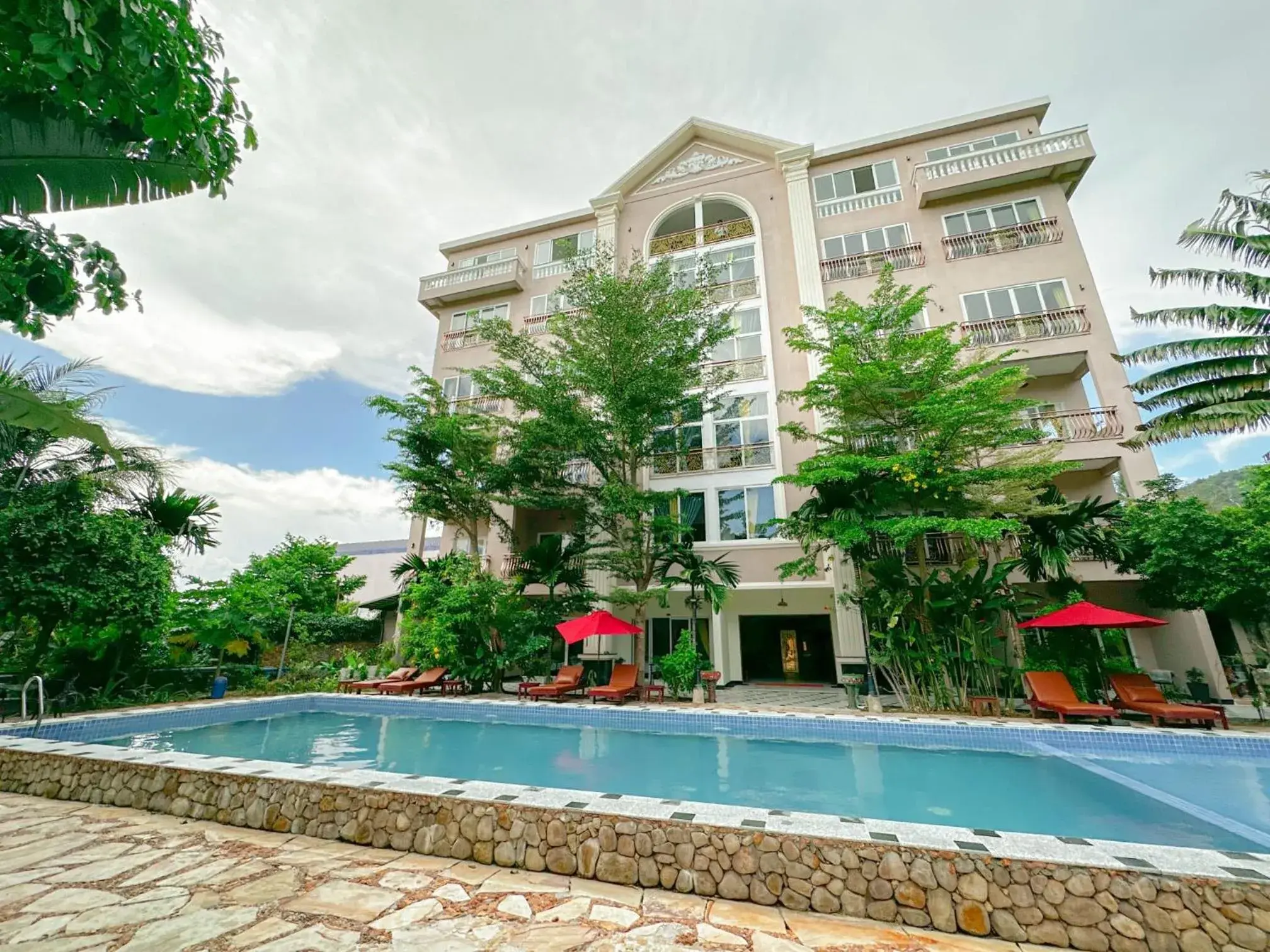 Property building in Summer Resort Property building in Summer Resort