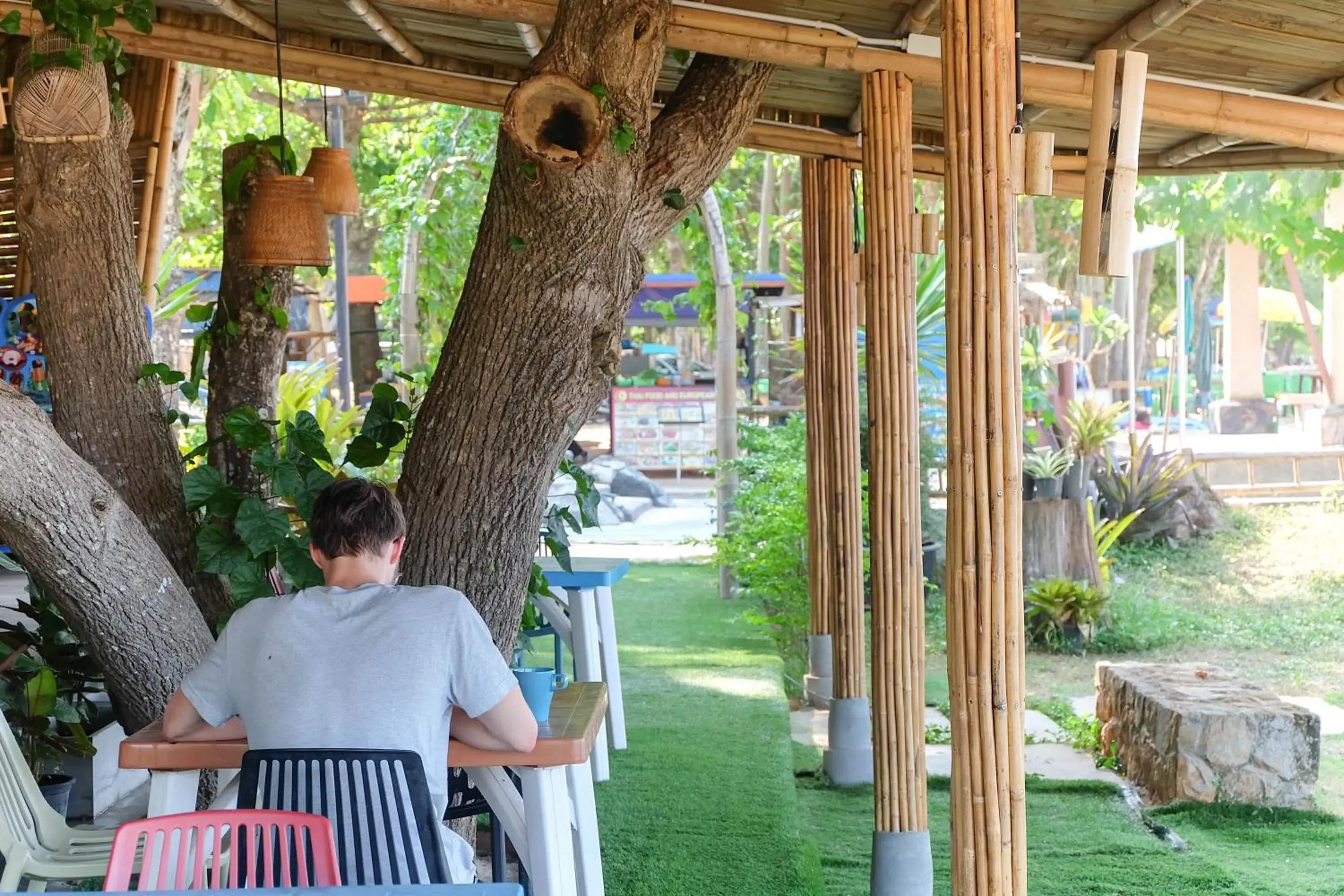 Restaurant/places to eat in Anyavee Krabi Beach Resort Restaurant/places to eat in Anyavee Krabi Beach Resort