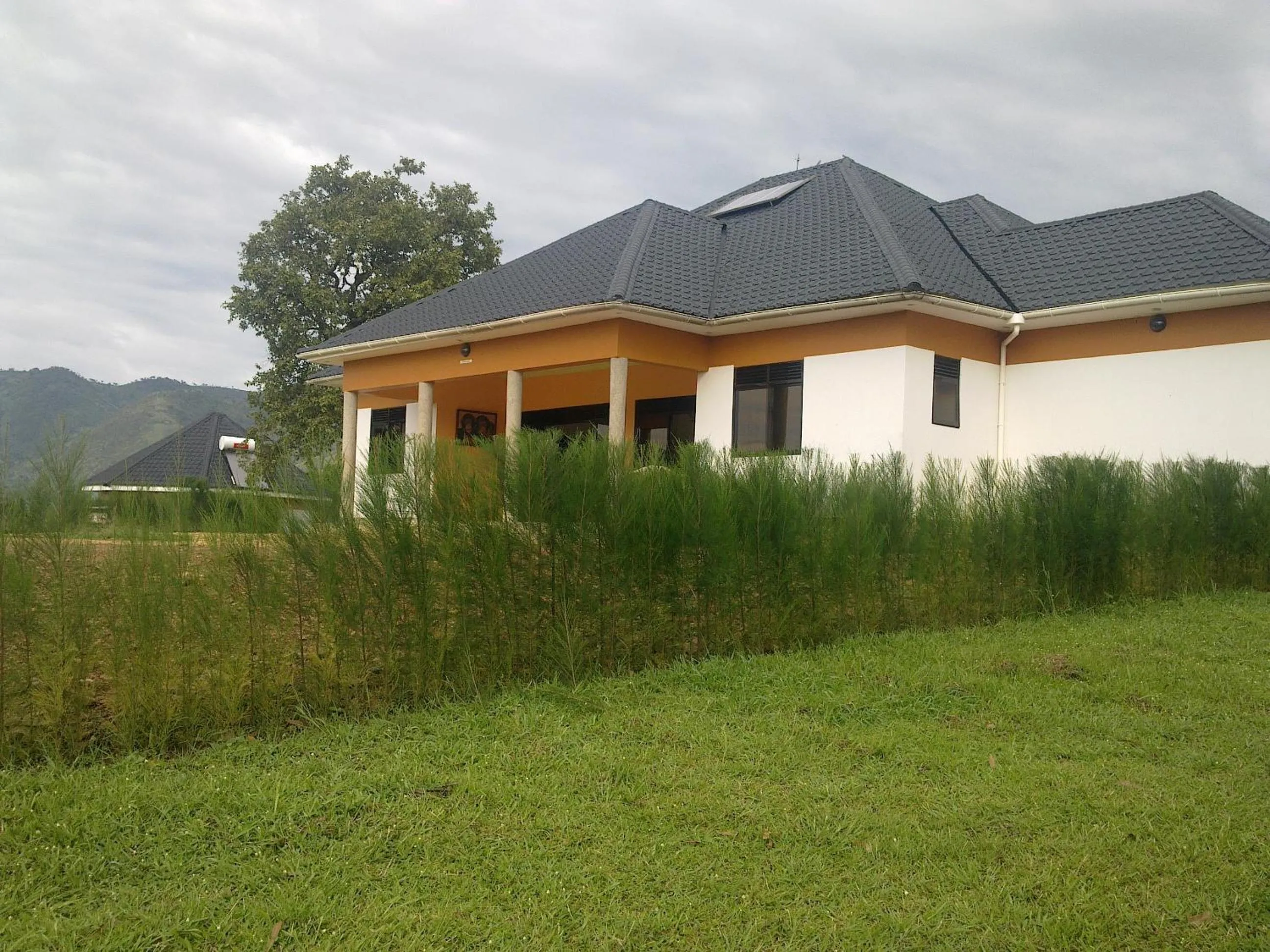 Facade/entrance in The Crested Crane Bwindi Hotel