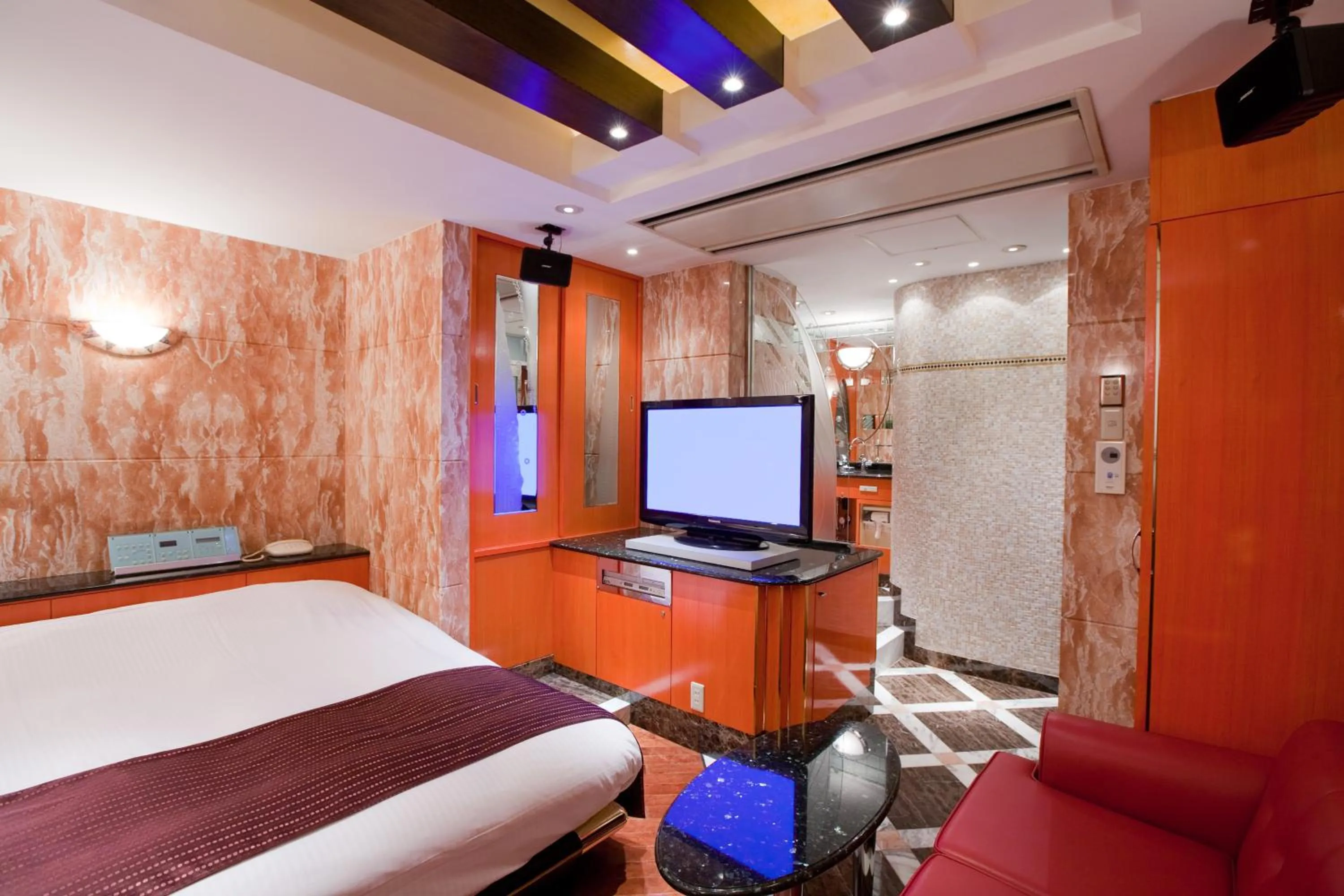 Photo of the whole room, Bed in HOTEL & SPA J-MEX Shinjuku Kabukicho (Adult Only)