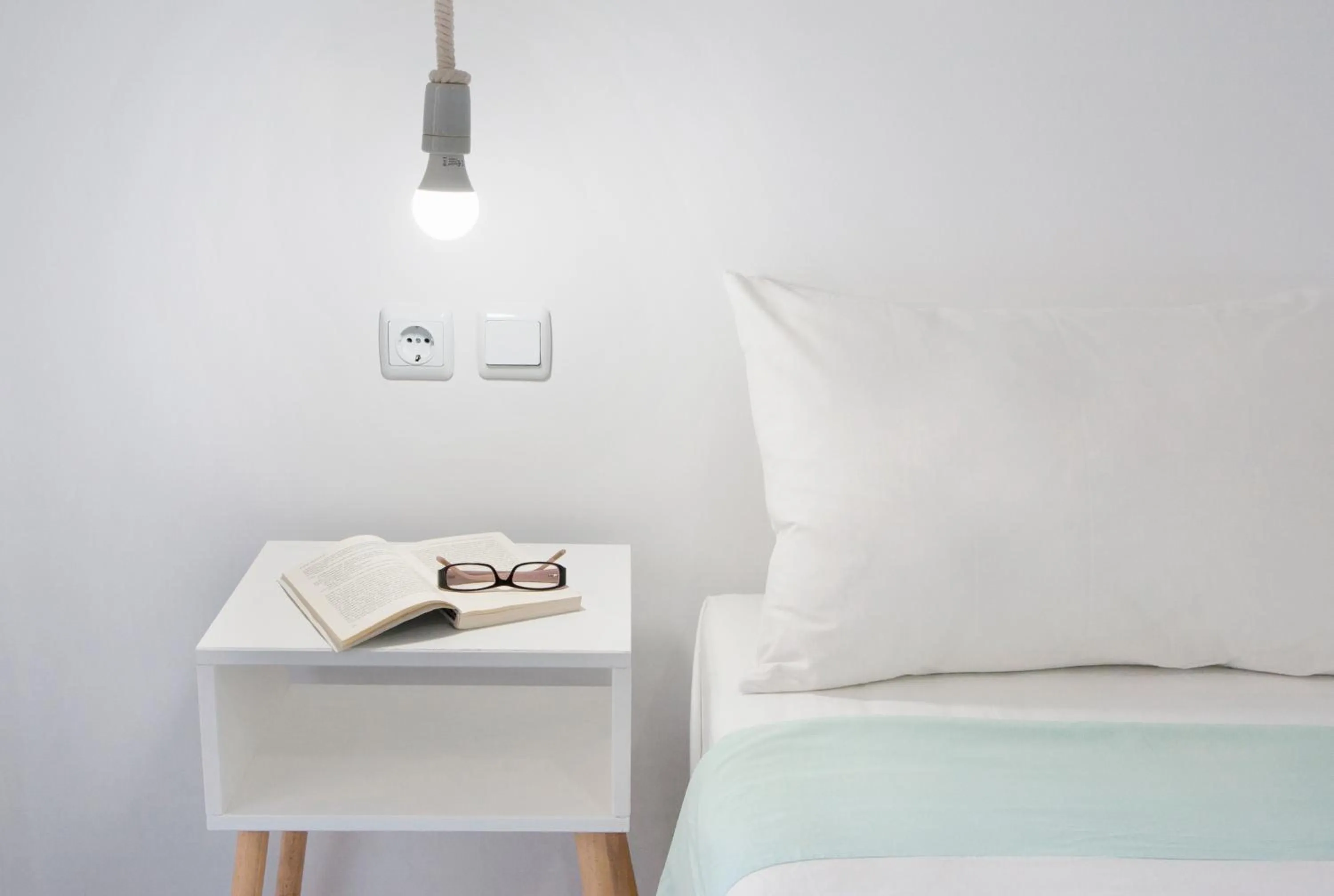 Bedroom, Bed in Axos Apartments