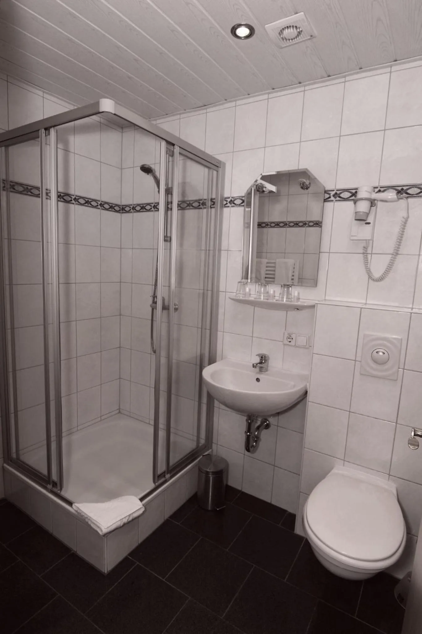 Bathroom in Hotel Avalon