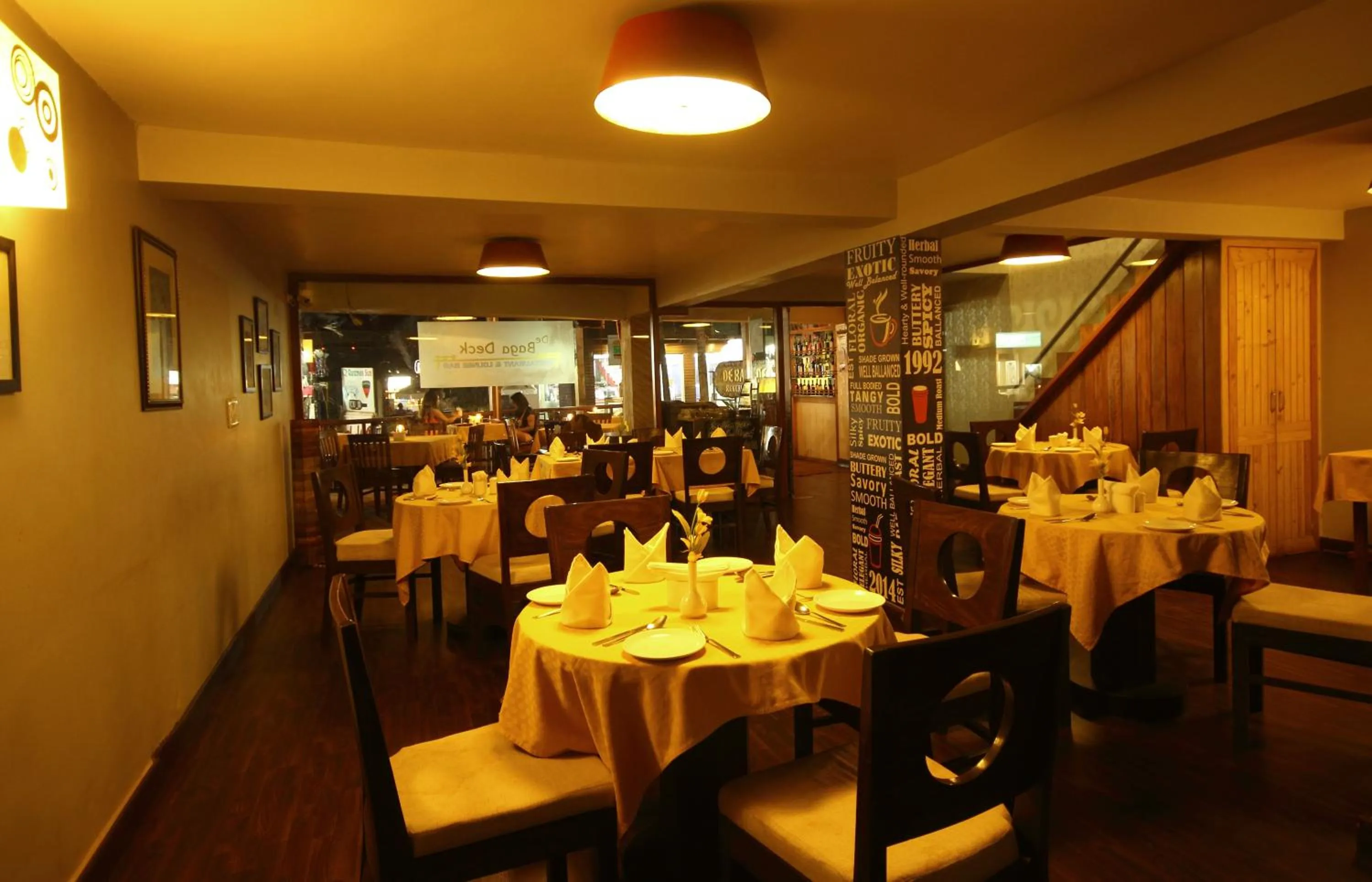 Restaurant/places to eat in De Baga Deck Comforts