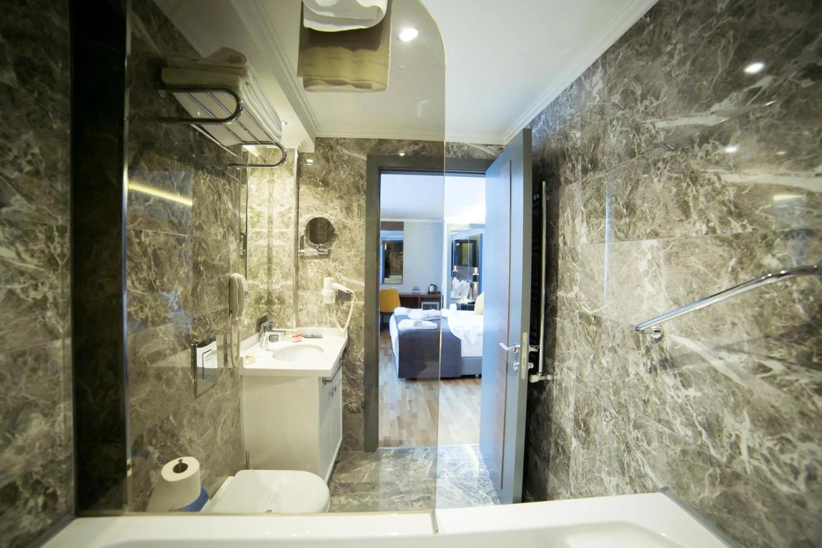 Shower in Ankacity Suit Flat