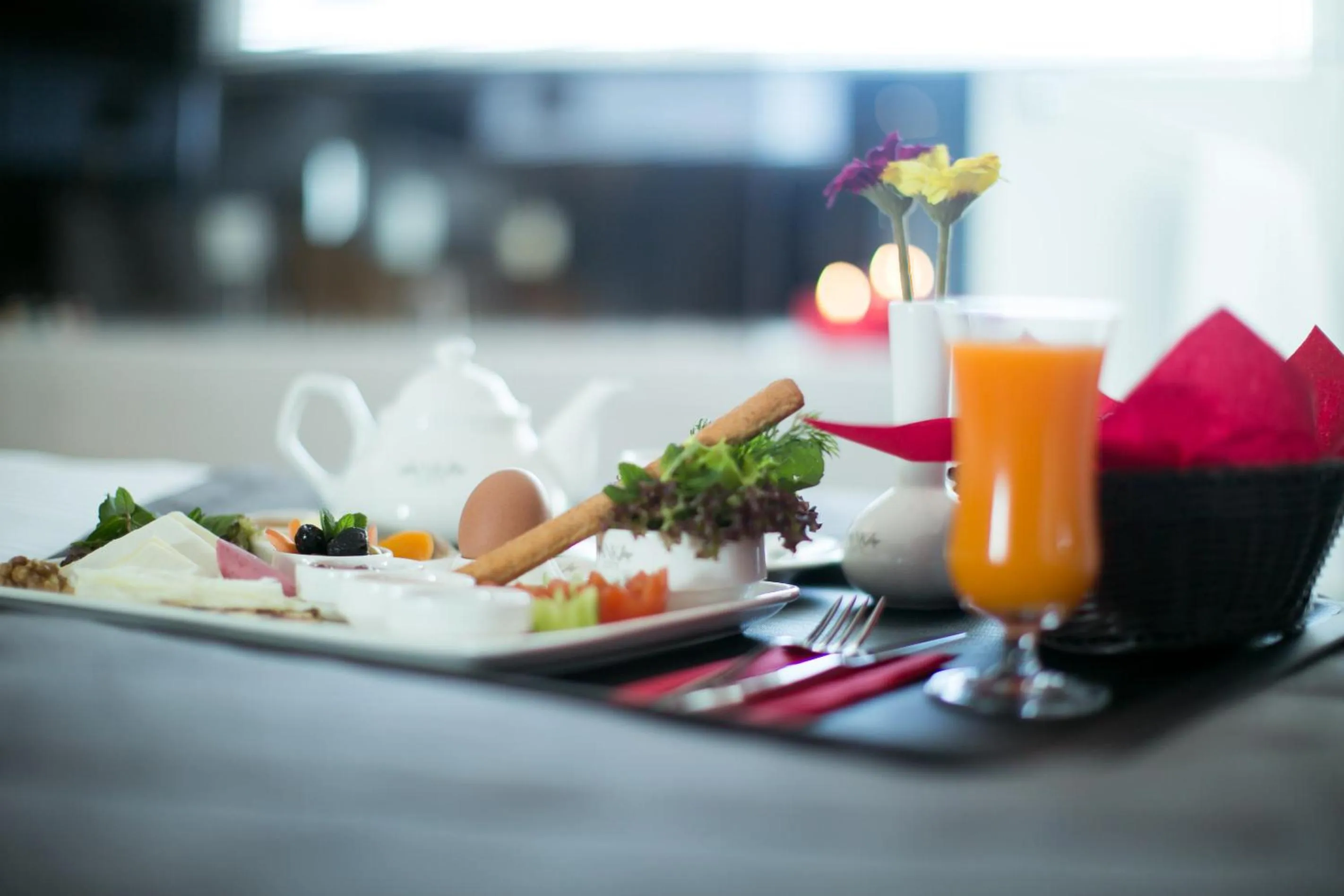 Food close-up in Ankacity Suit Flat