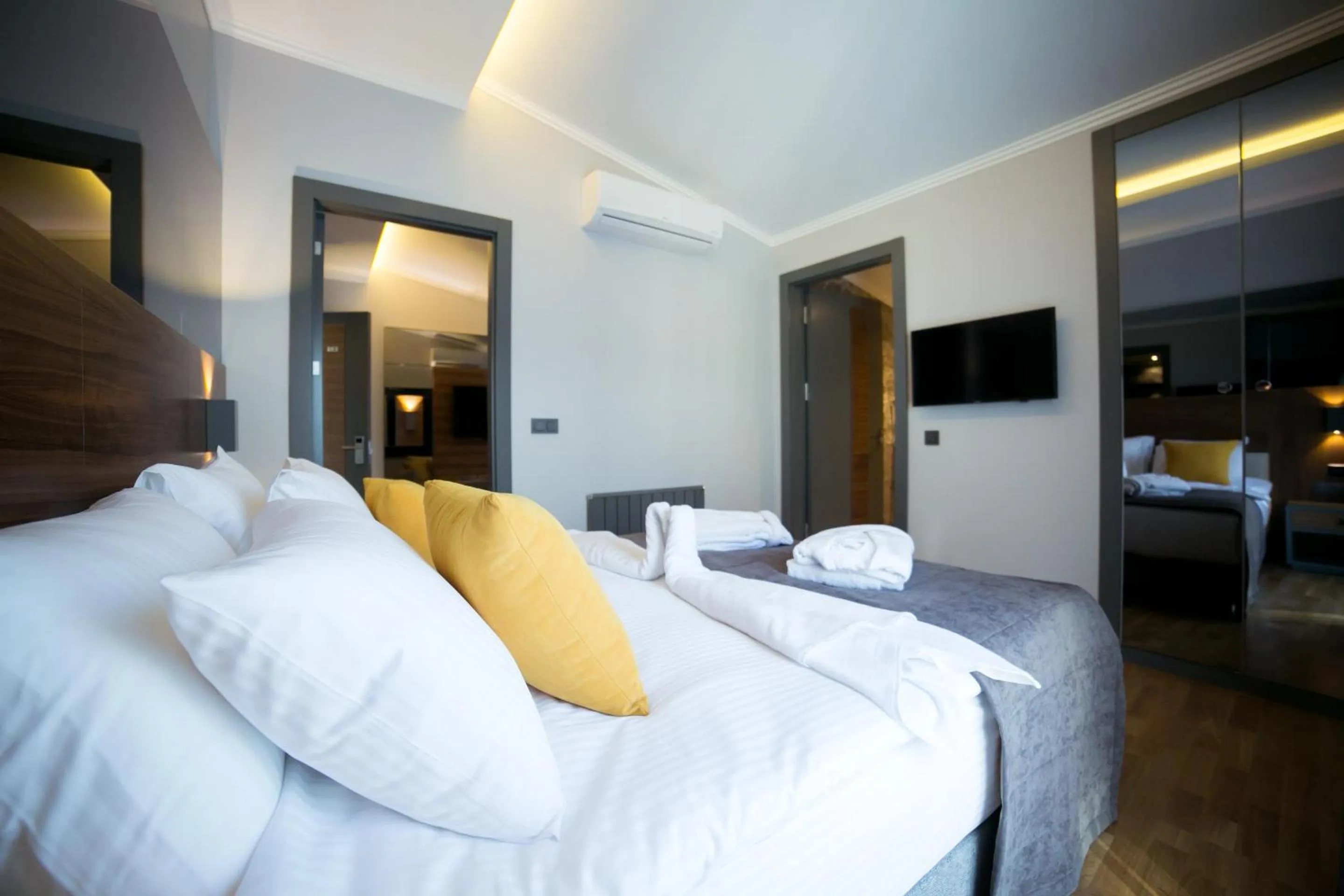 Decorative detail, Bed in Ankacity Suit Flat