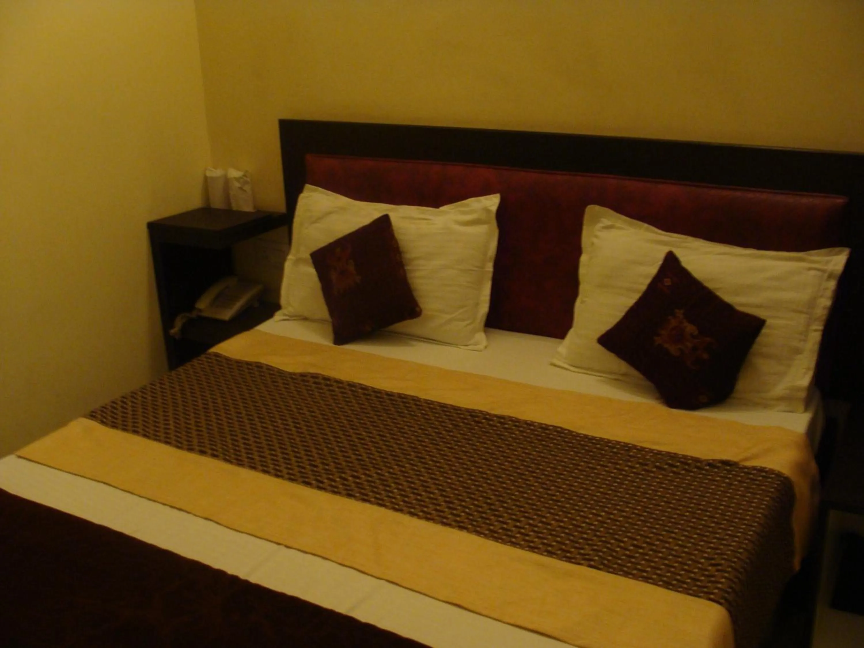 Bedroom, Bed in Hotel Abhinandan Grand