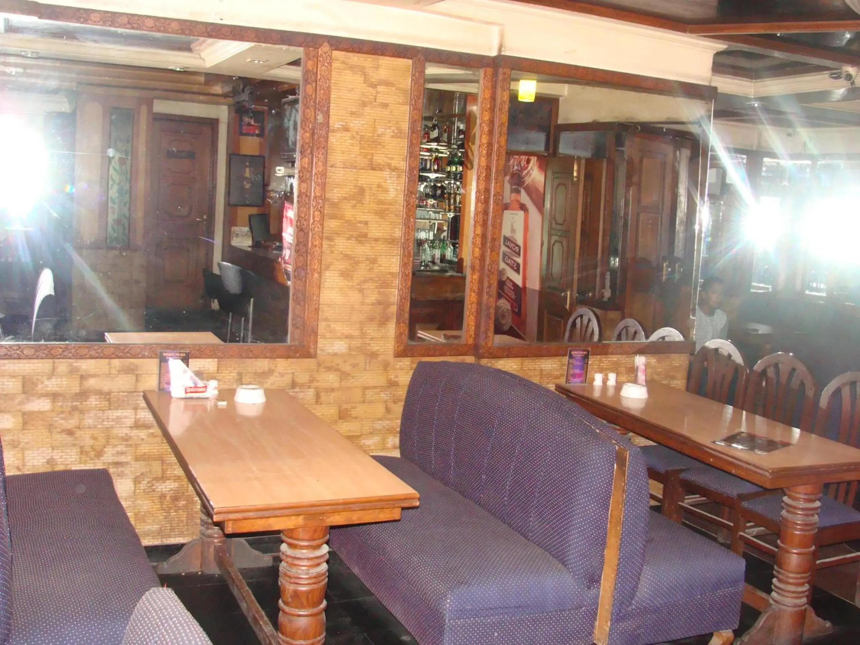 Restaurant/places to eat in Hotel Abhinandan Grand Restaurant/places to eat in Hotel Abhinandan Grand