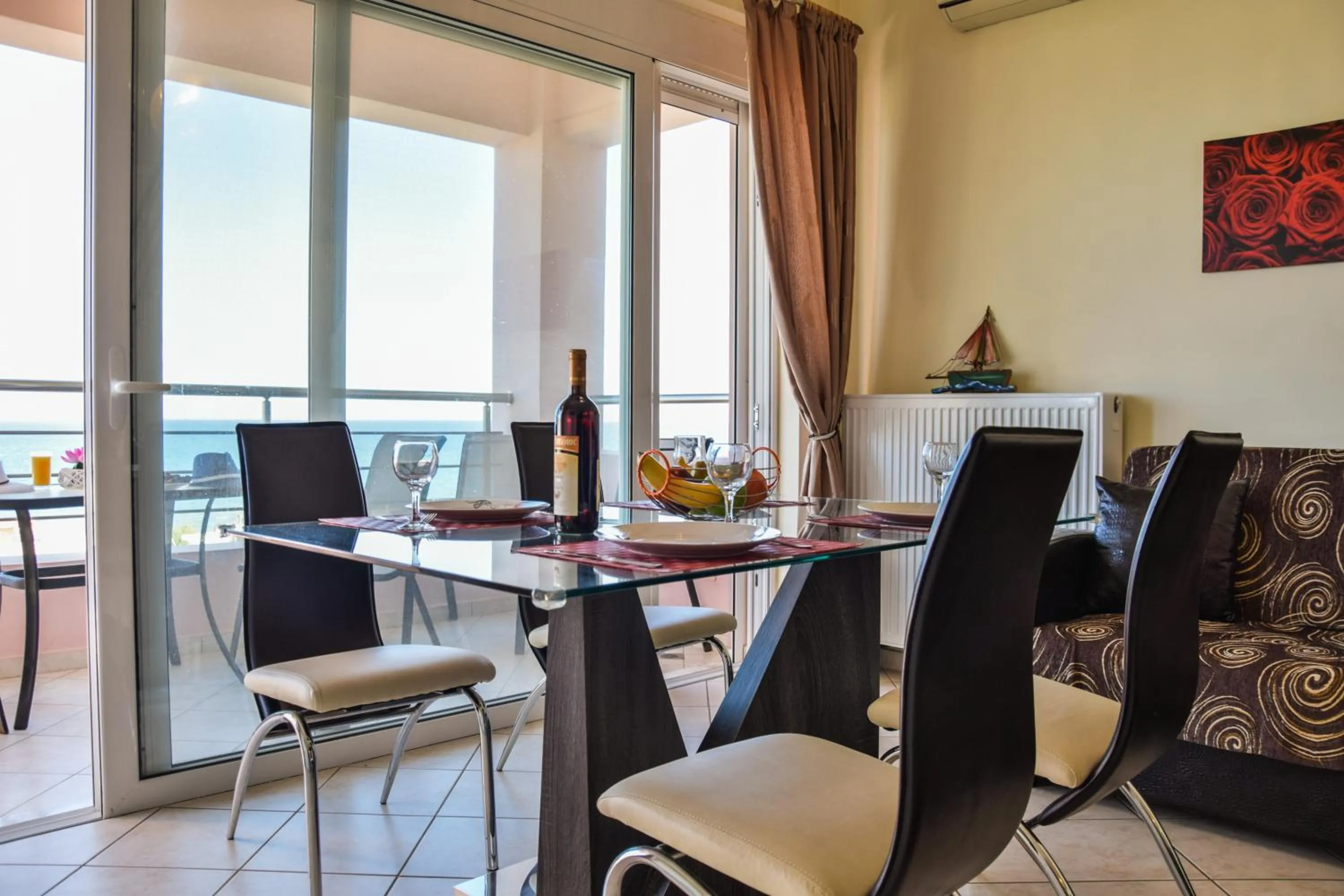 Dining area in Rubini Homes