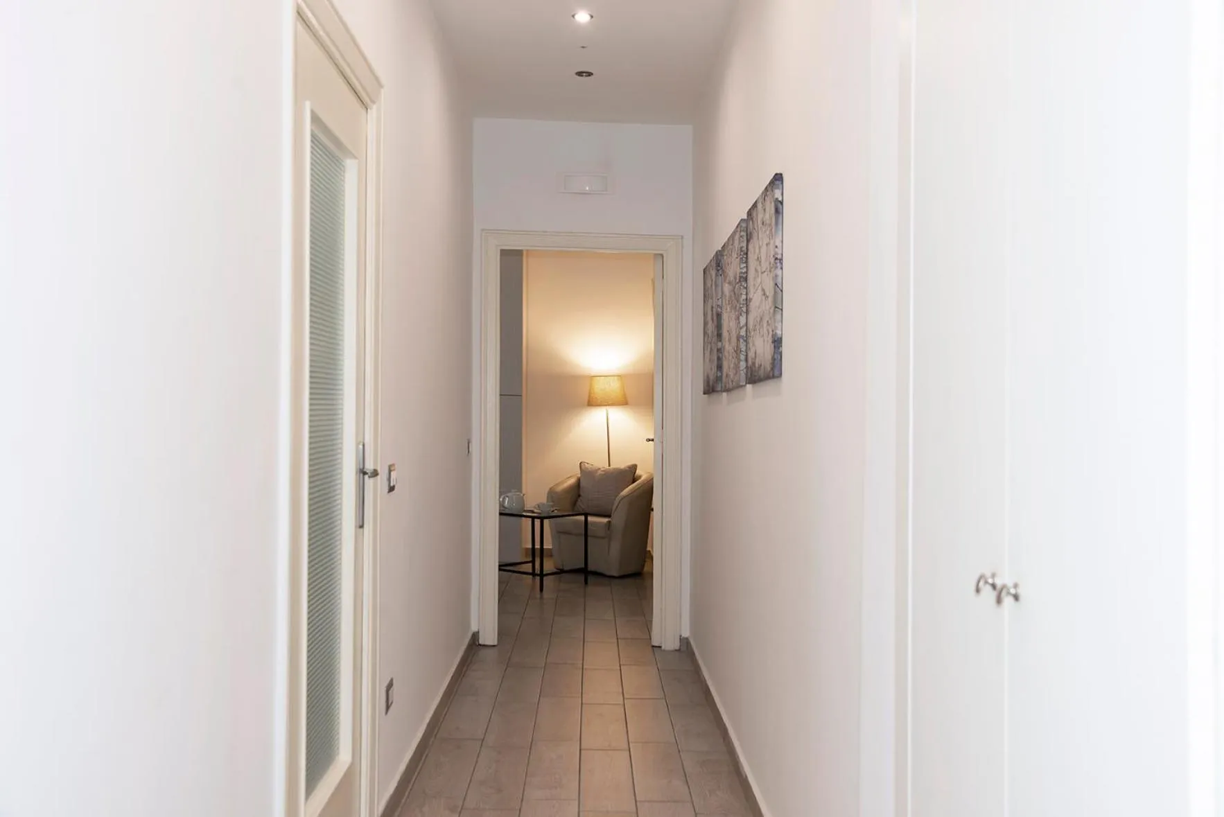 Photo of the whole room in Residenza Flegrea