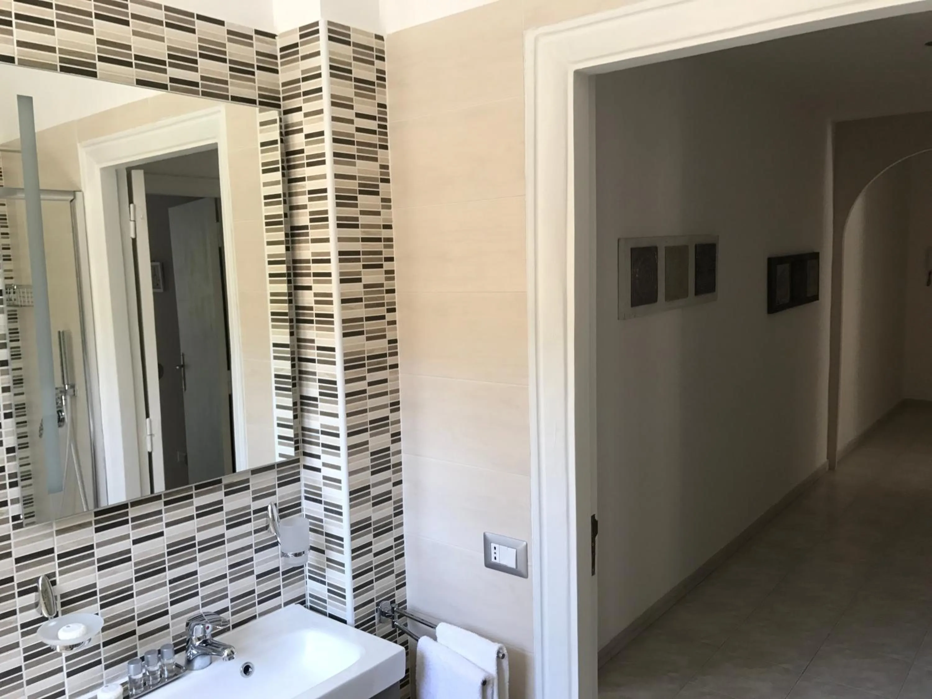 Bathroom in Residenza Flegrea