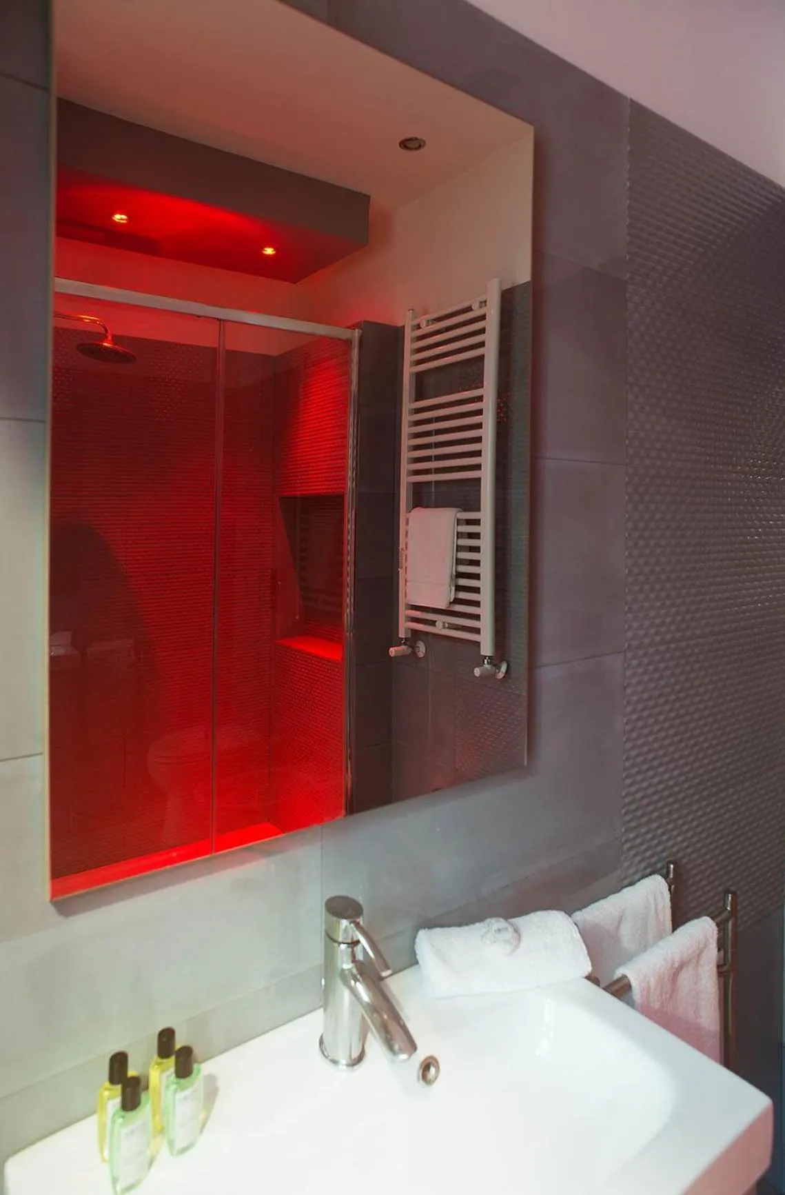 Bathroom in Residenza Flegrea