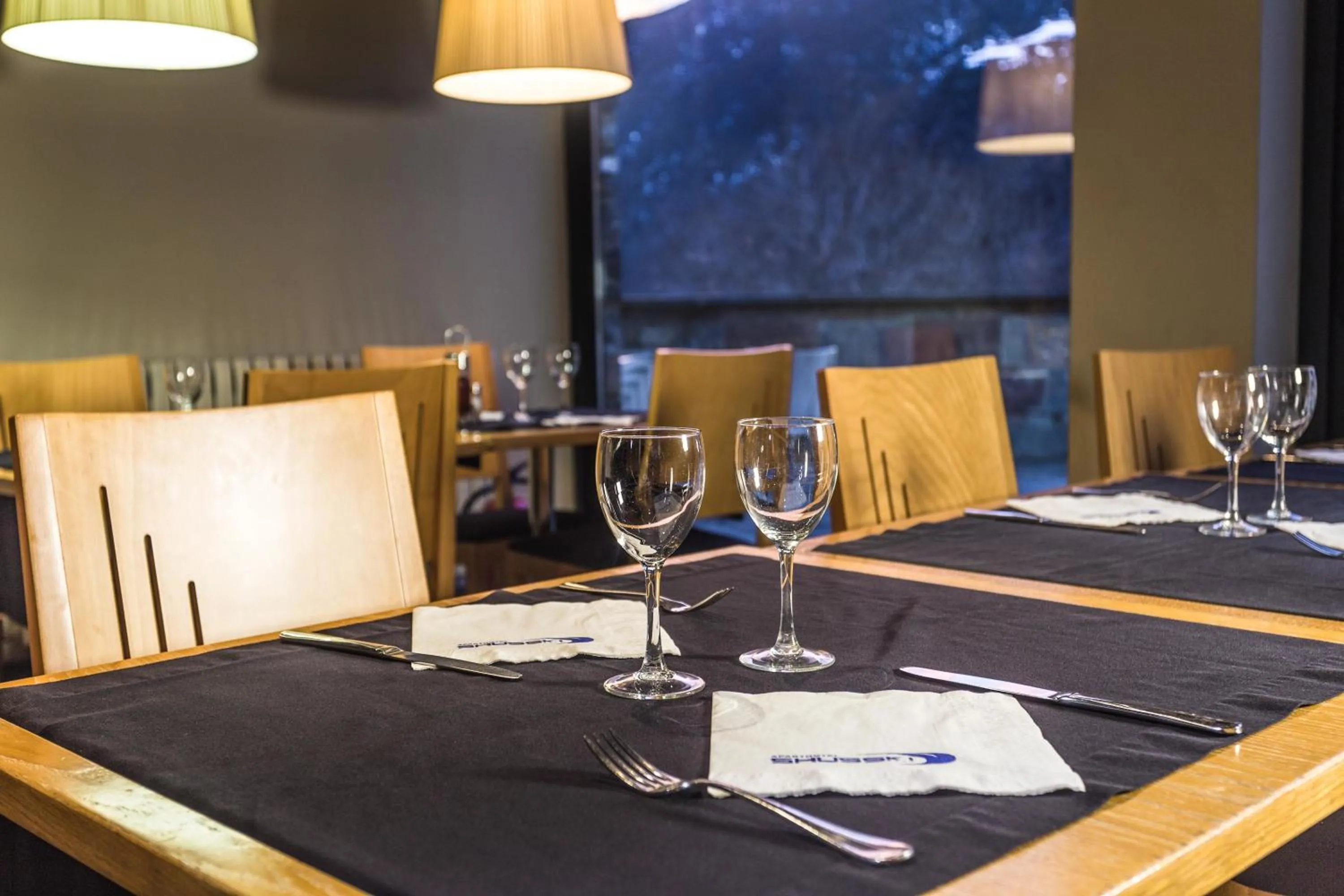 Restaurant/places to eat in Apartaments Shusski by Nexta